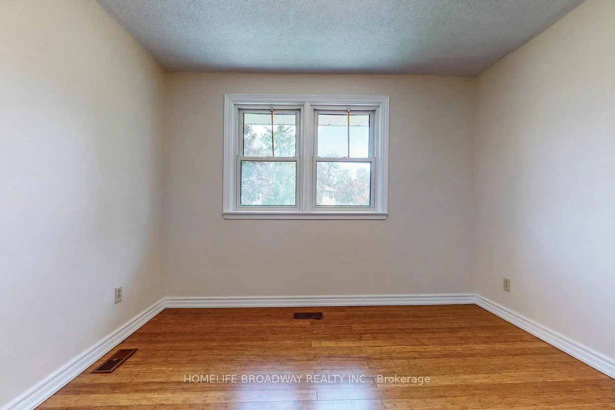 1 Billy Joel Crescent