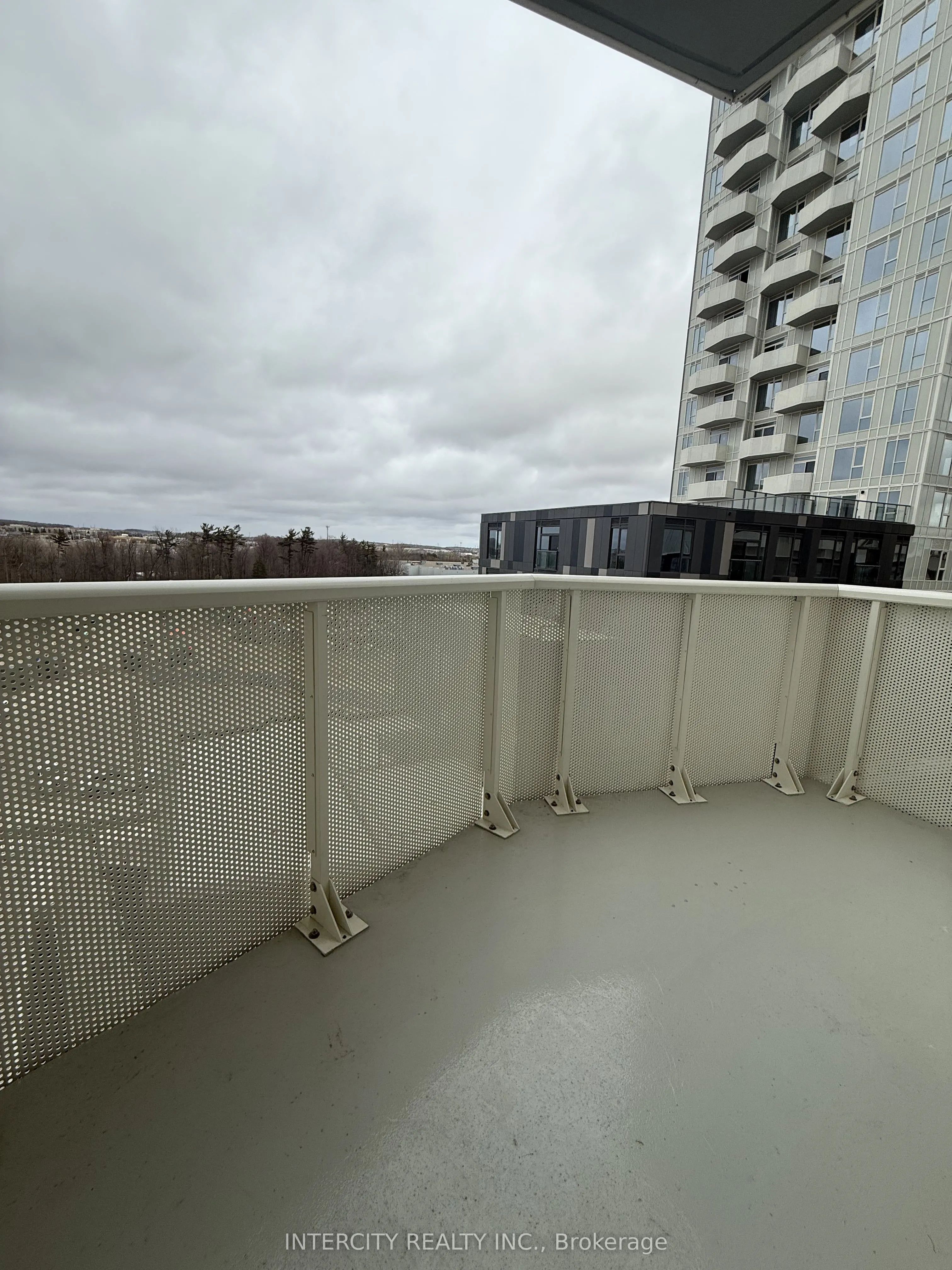 498 Caldari Road, #622