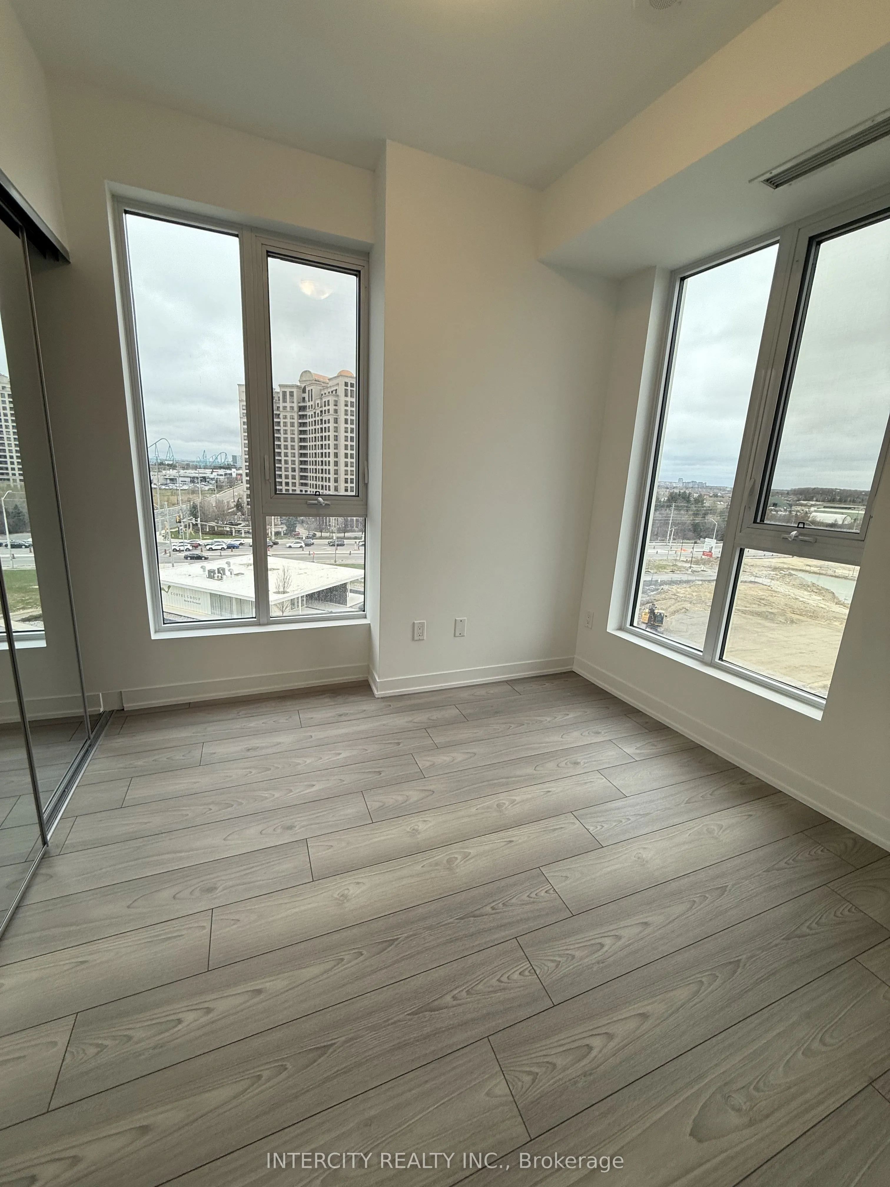 498 Caldari Road, #622