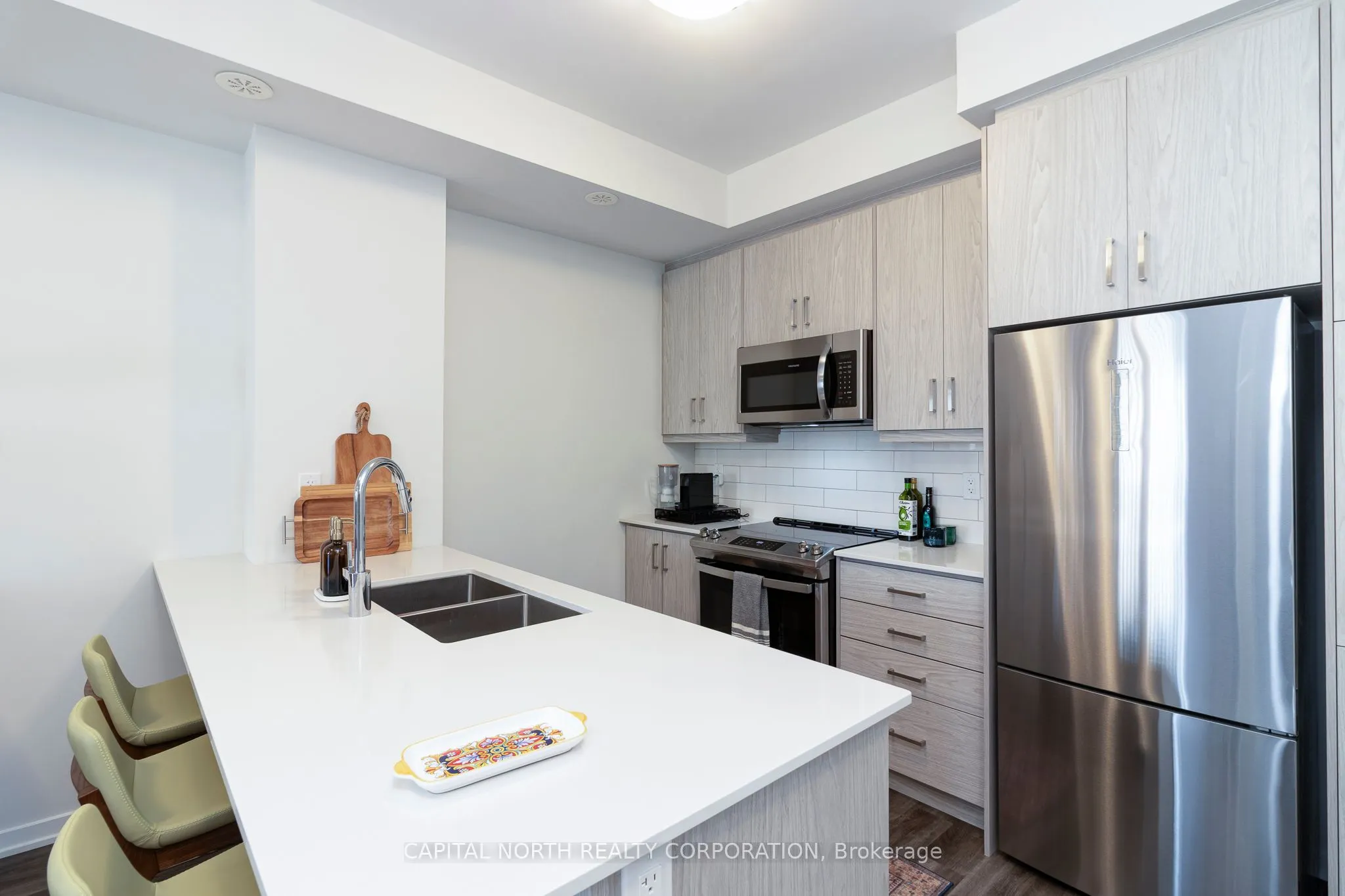 150 Honeycrisp Crescent, #TH266