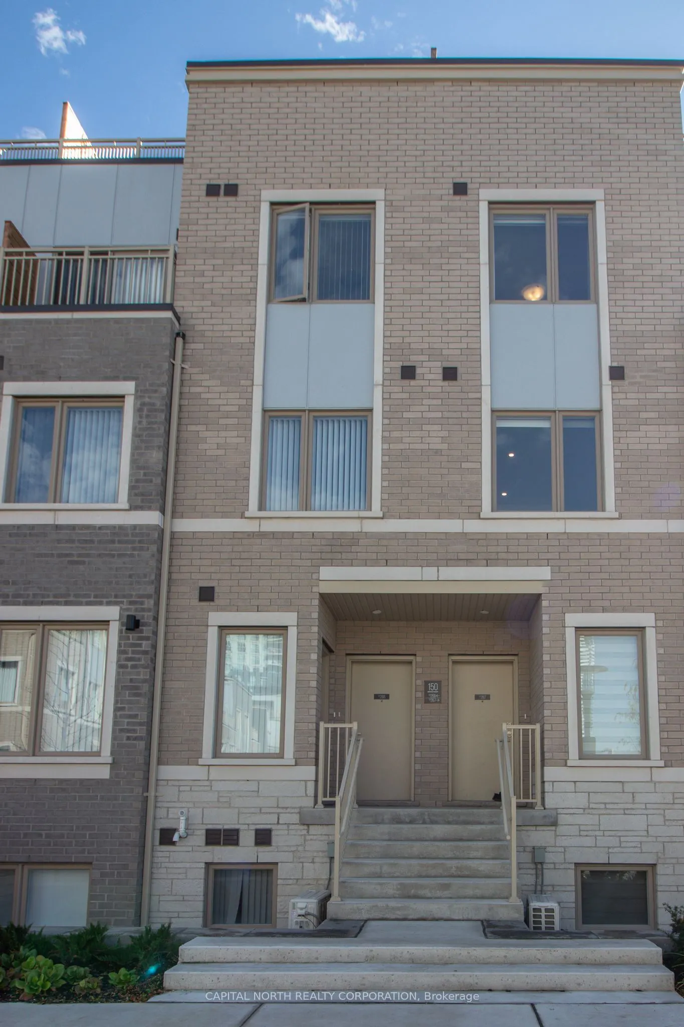 150 Honeycrisp Crescent, #TH266