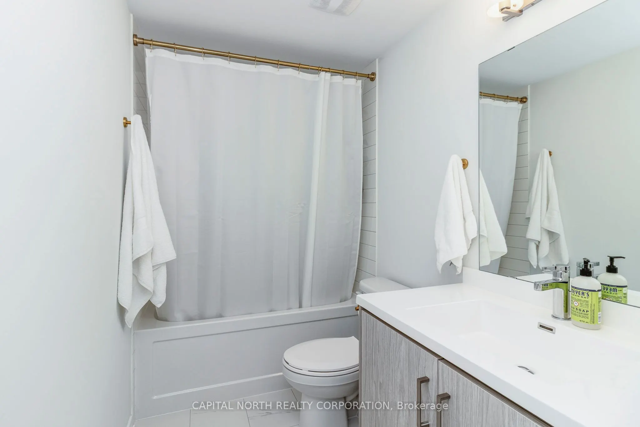 150 Honeycrisp Crescent, #TH266