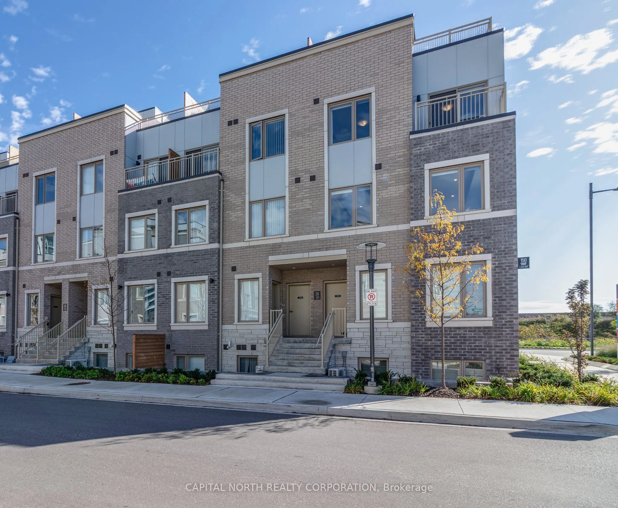 150 Honeycrisp Crescent, #TH266