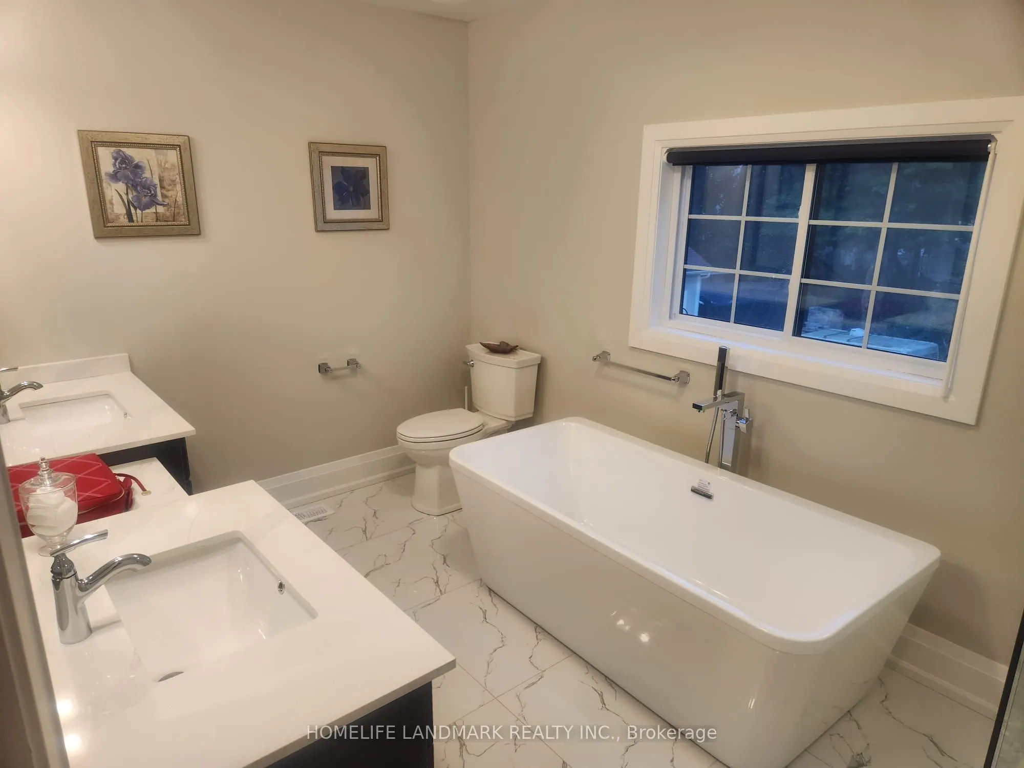 452 D'arcy Street S, #Main Unit