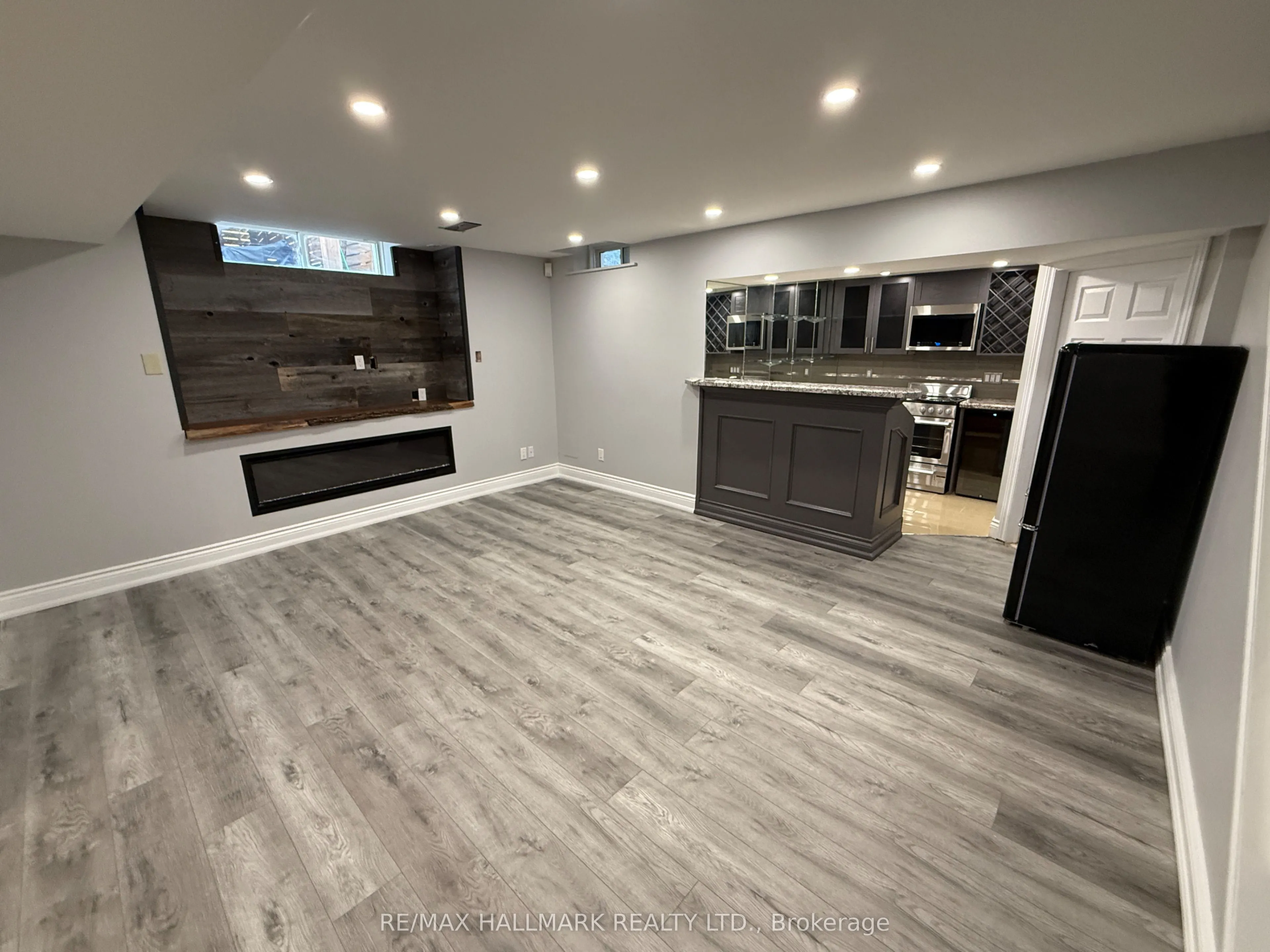 94 Marbella Road N, #Basement