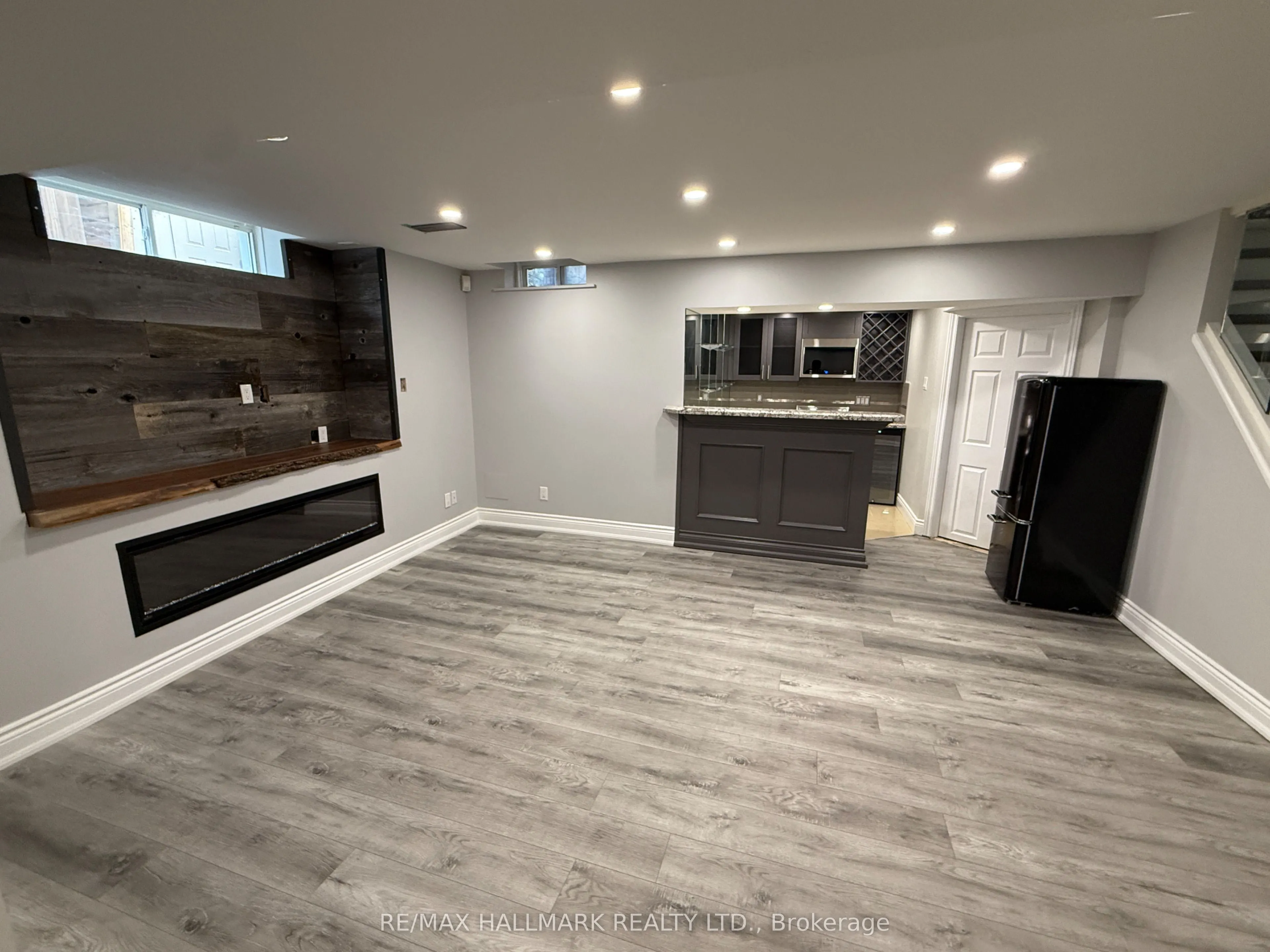 94 Marbella Road N, #Basement