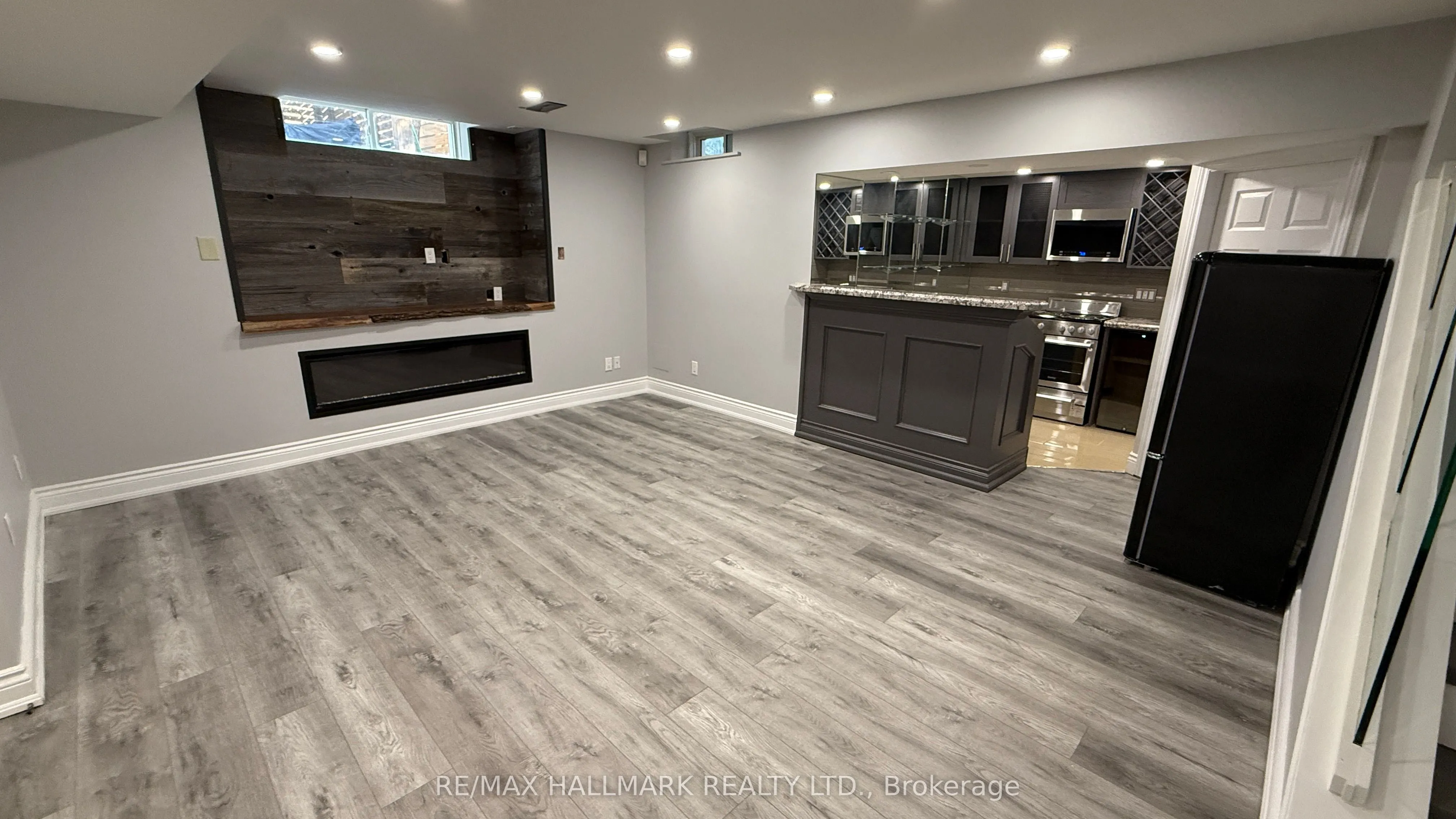 94 Marbella Road N, #Basement