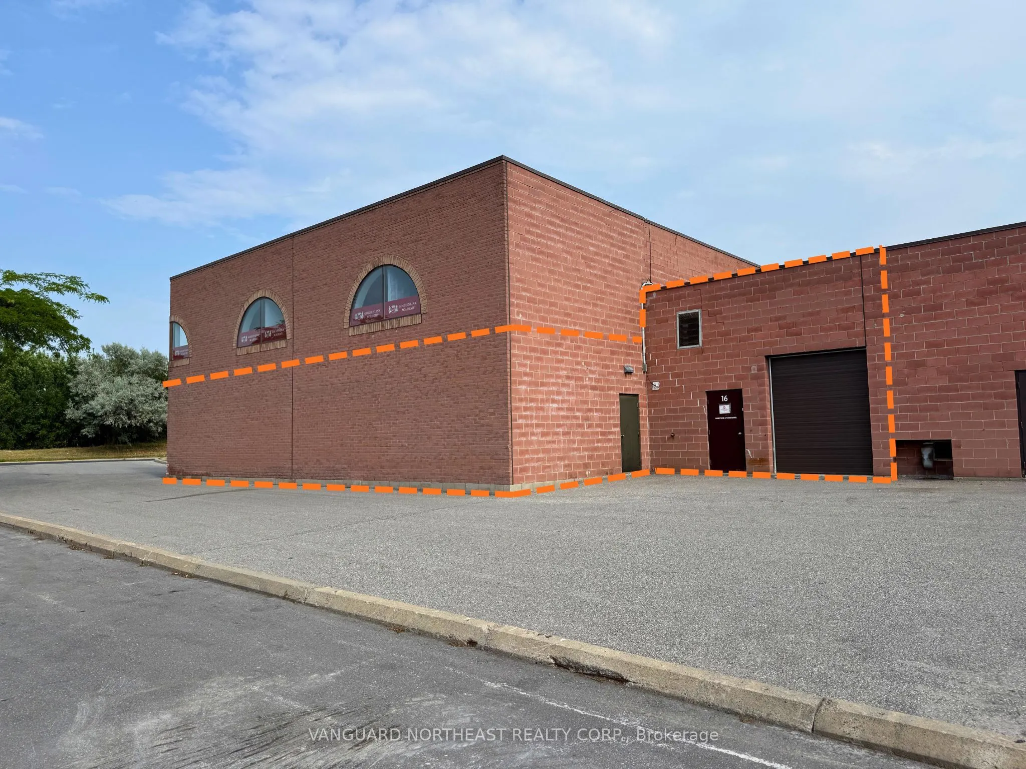 20 Amber Street, #205