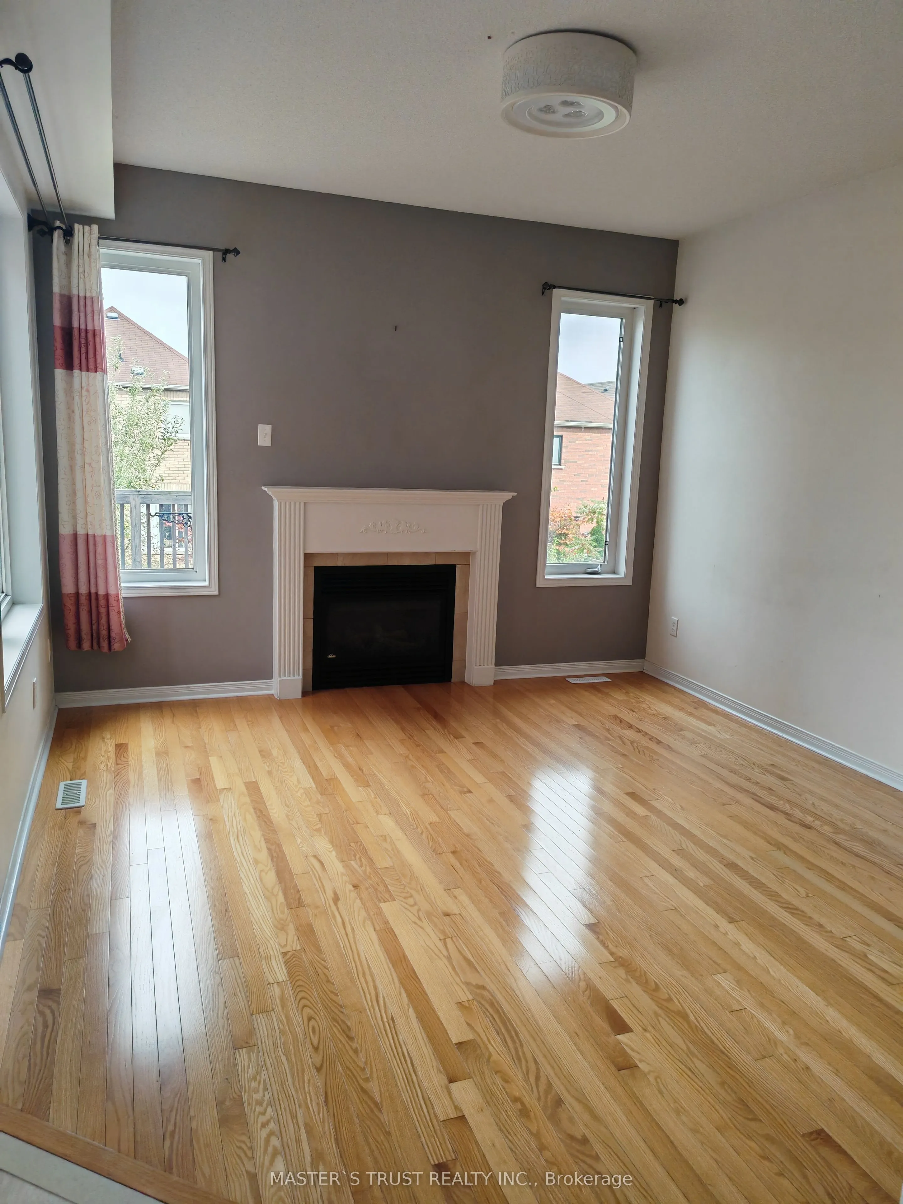 15 Big Hill Crescent