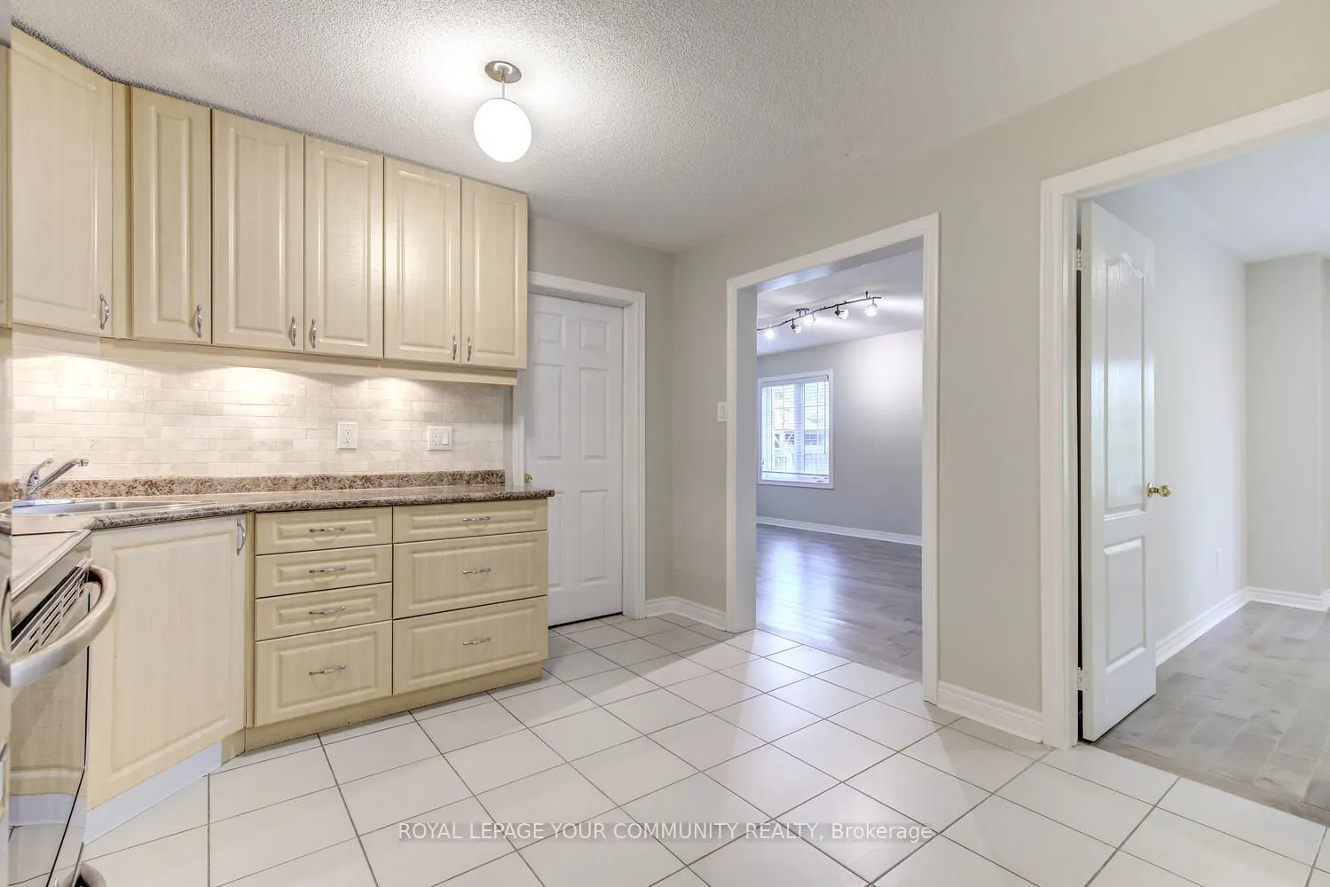 310 Golden Forest Road, #Ground Flr / W/O Basement