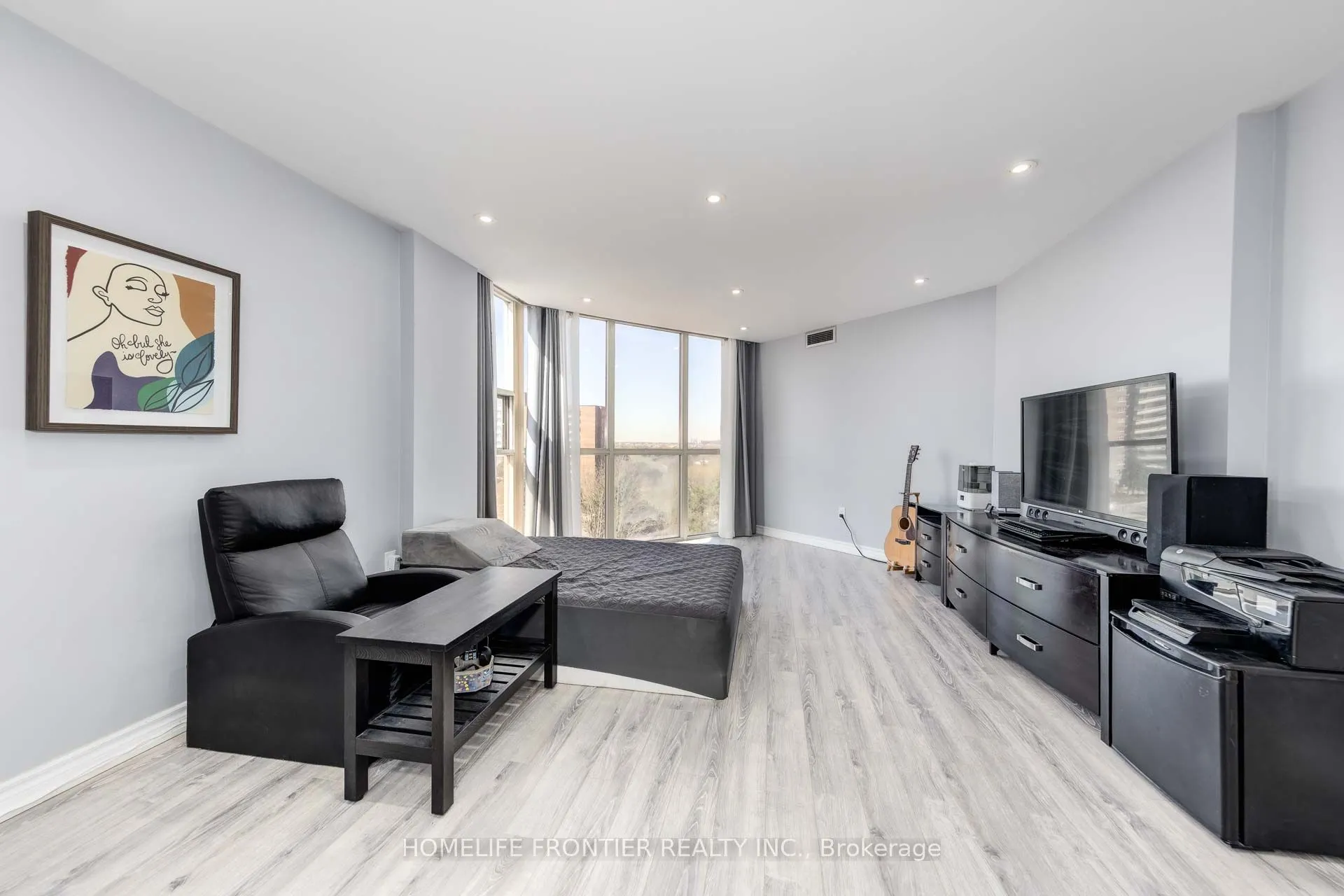 20 Baif Boulevard, #704