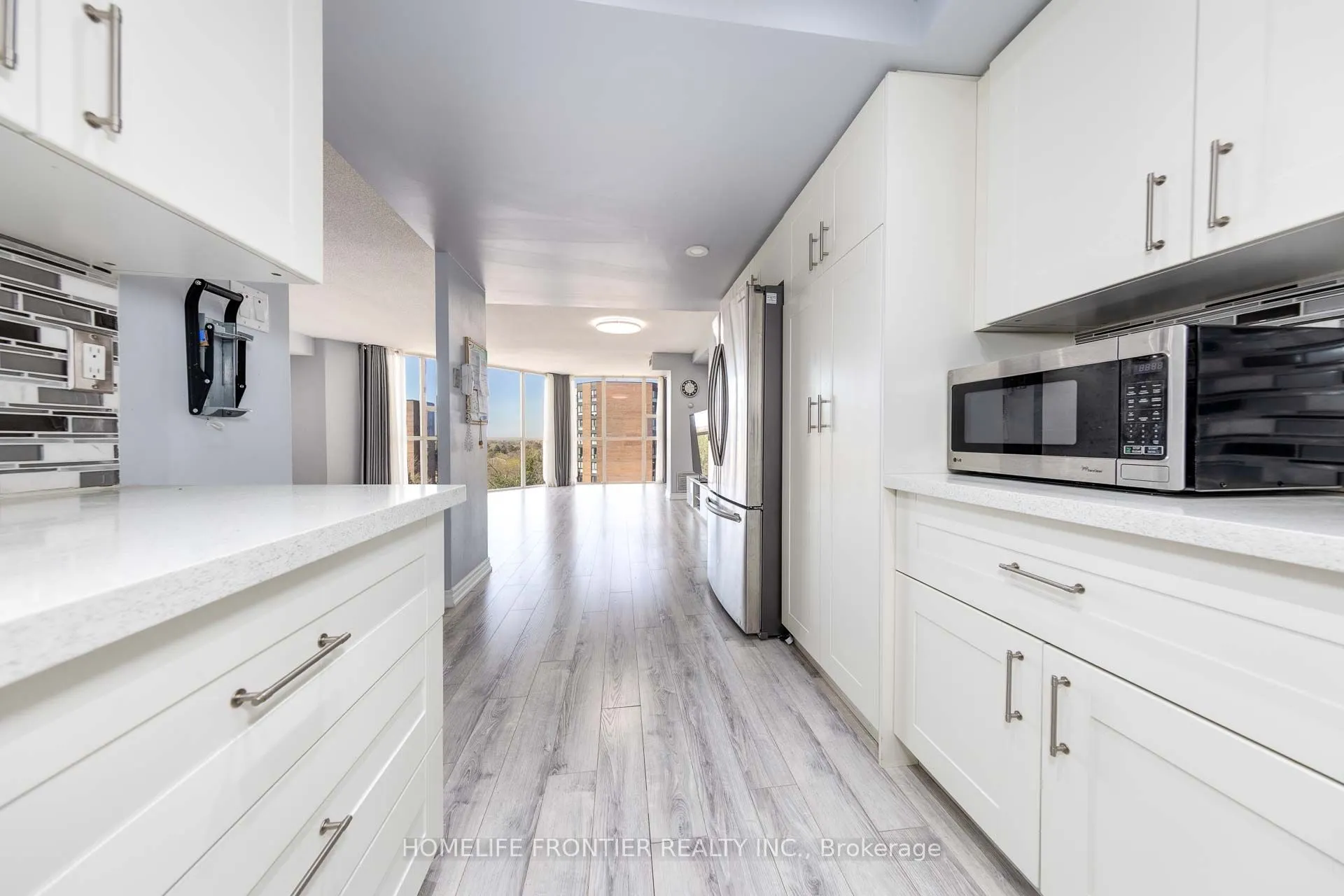 20 Baif Boulevard, #704