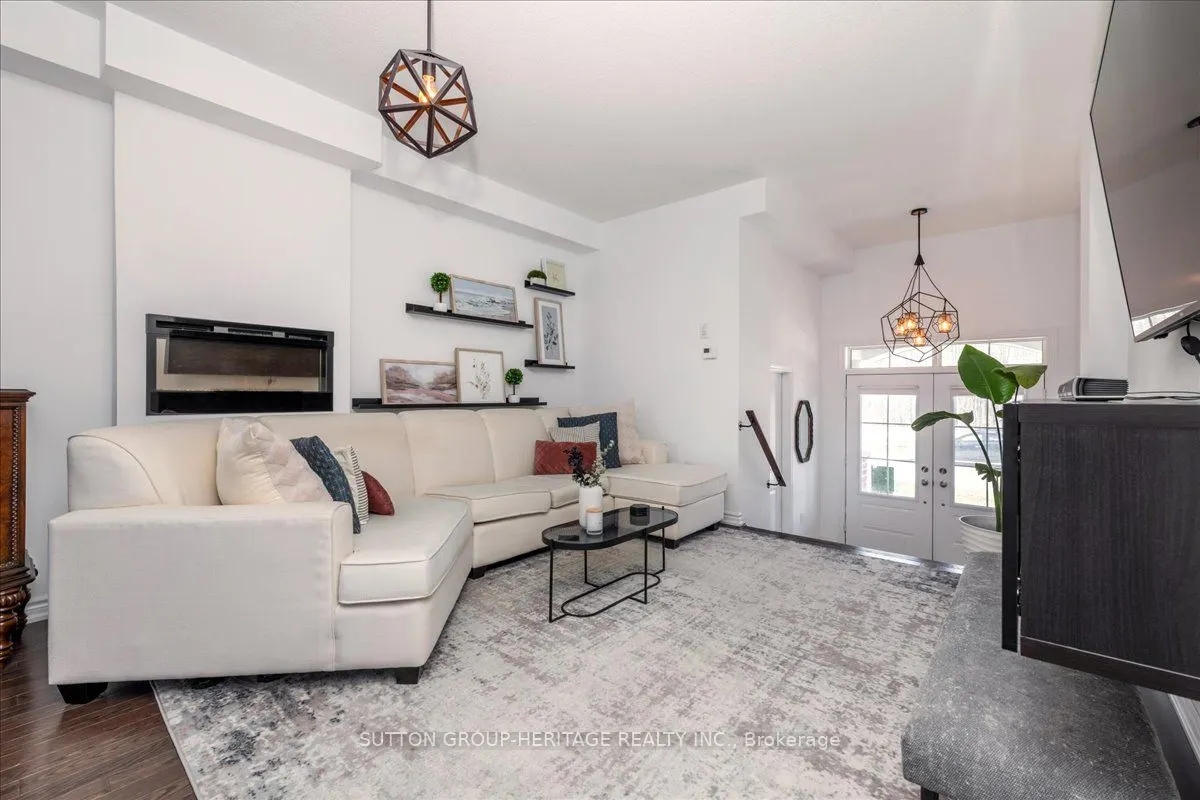 1491 Farrow Crescent