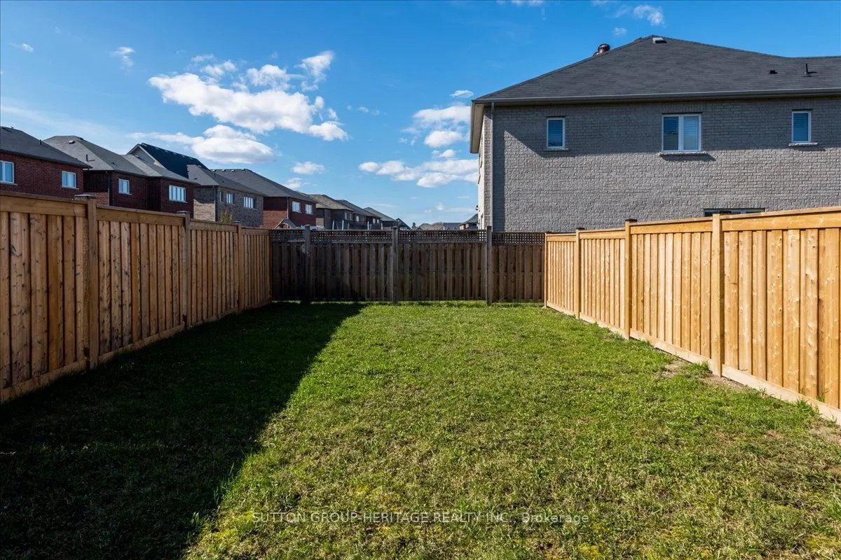 1491 Farrow Crescent