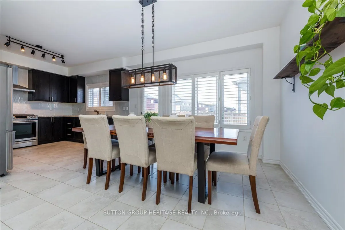 1491 Farrow Crescent