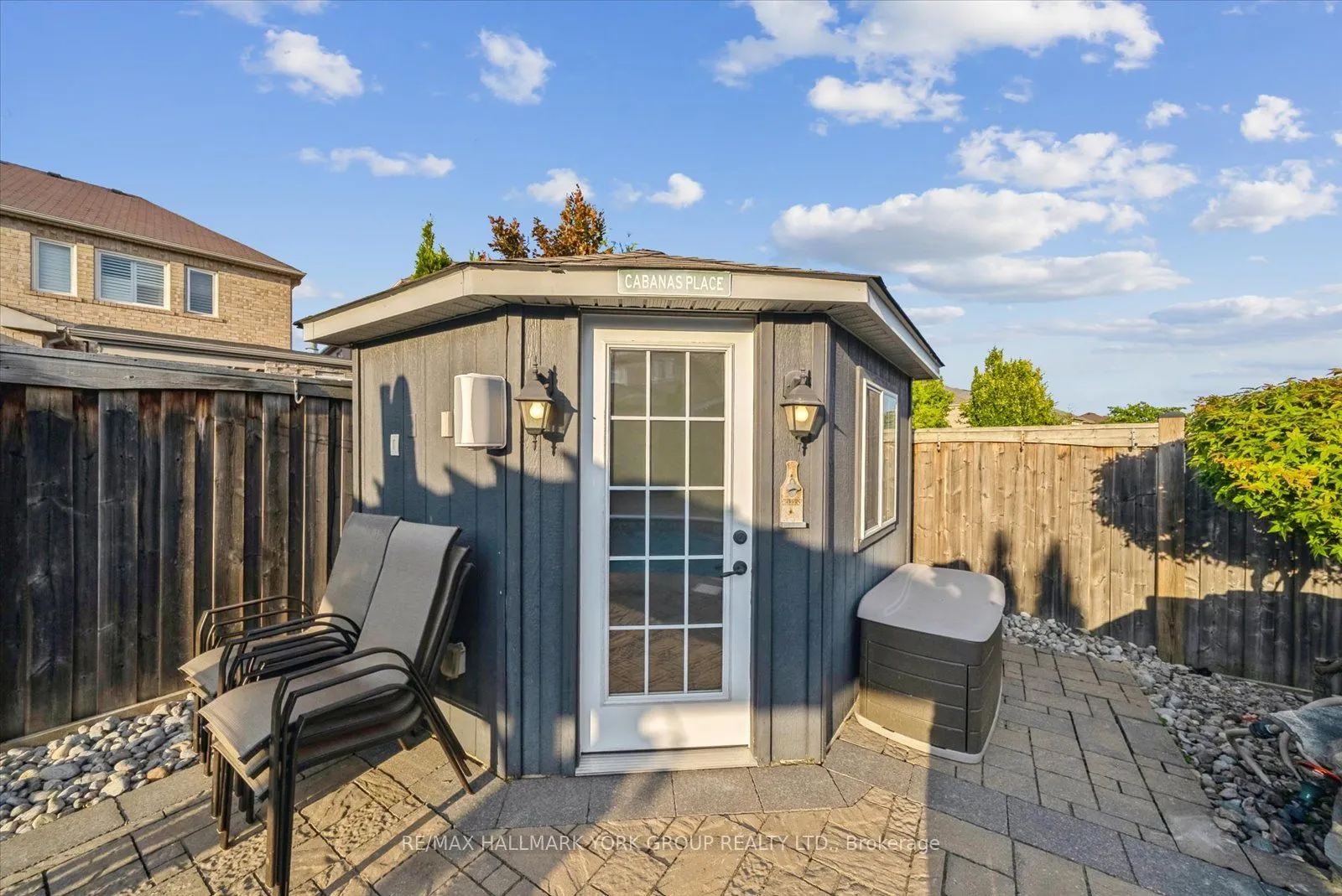 254 Meadowhawk Trail