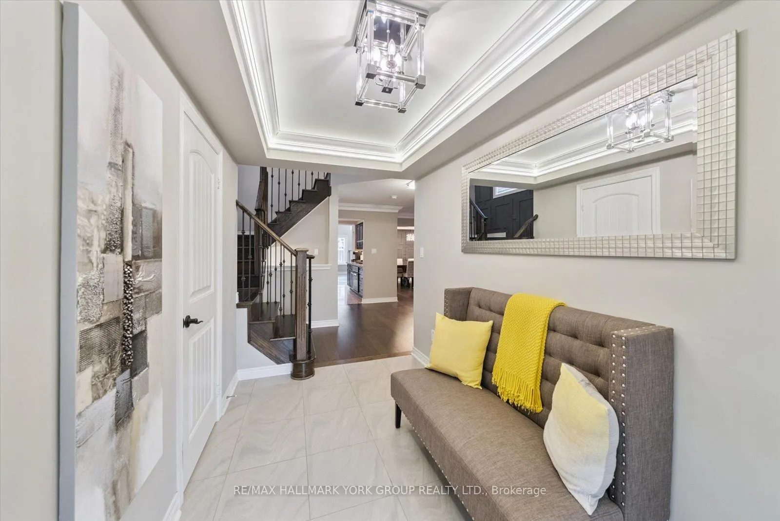 254 Meadowhawk Trail