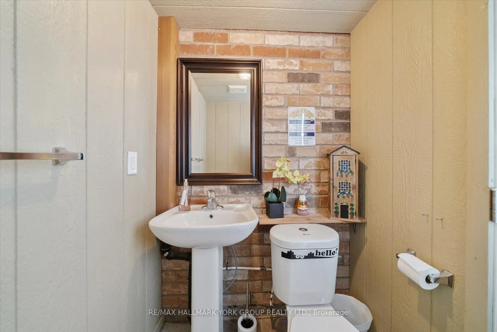 254 Meadowhawk Trail