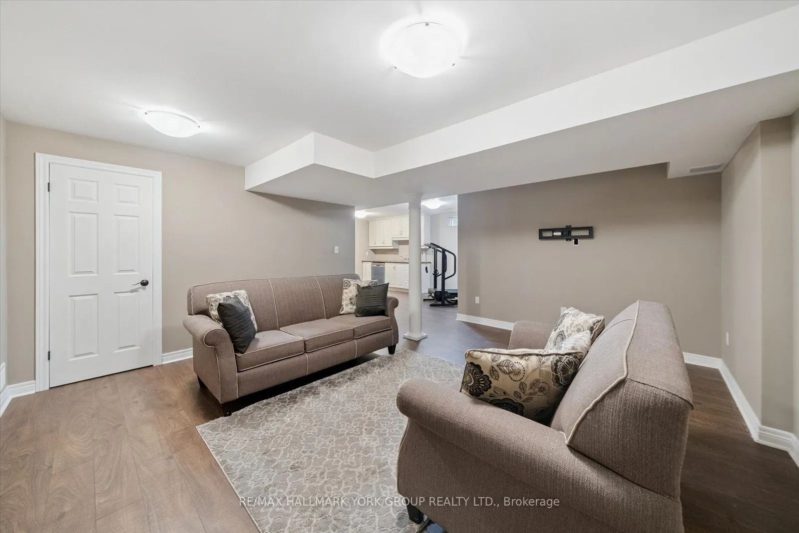 254 Meadowhawk Trail