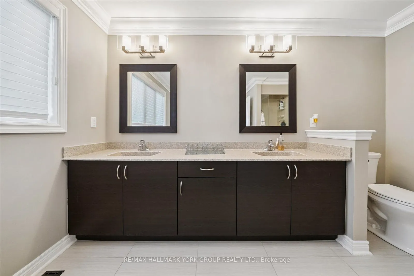 254 Meadowhawk Trail