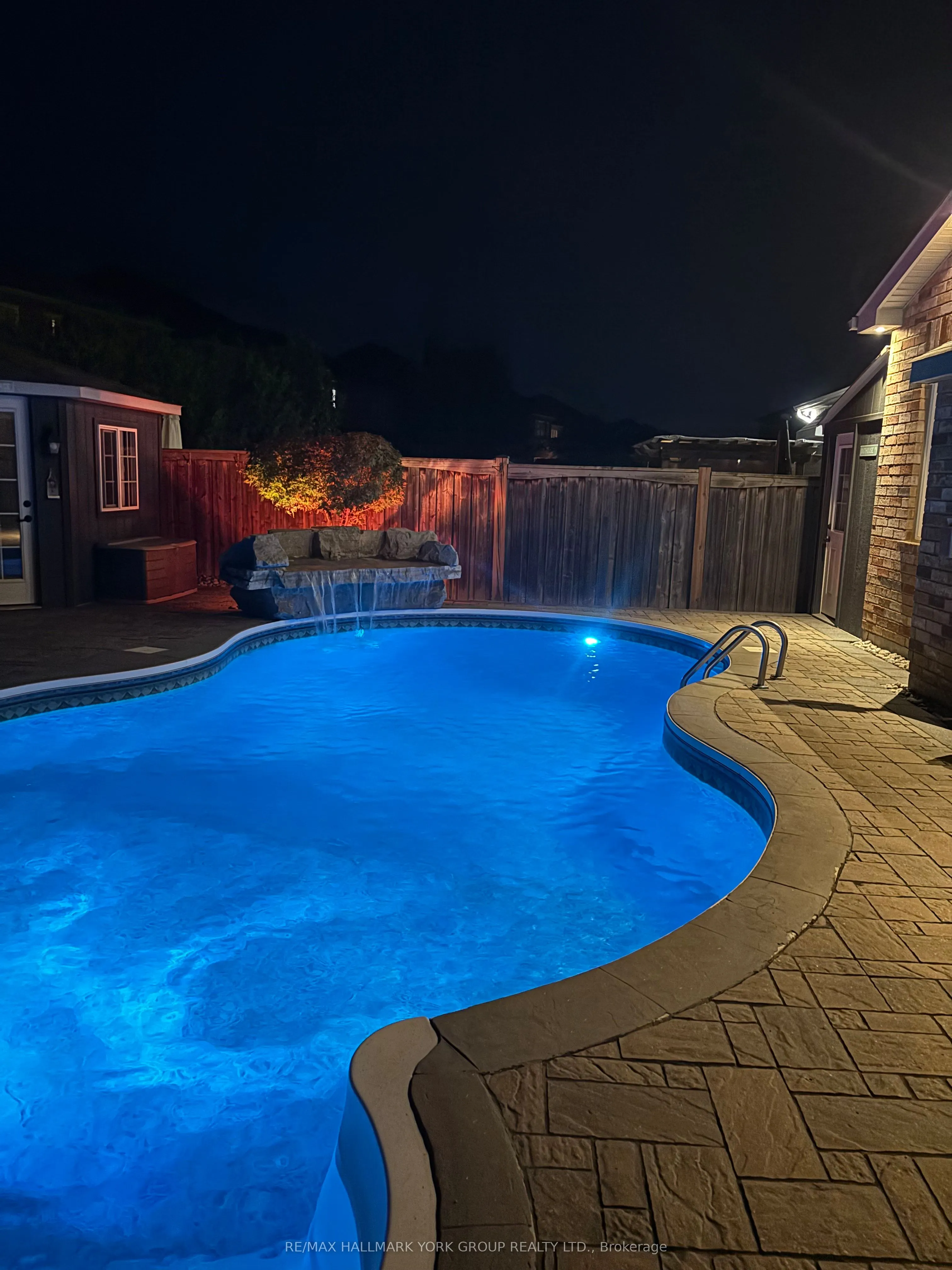 254 Meadowhawk Trail