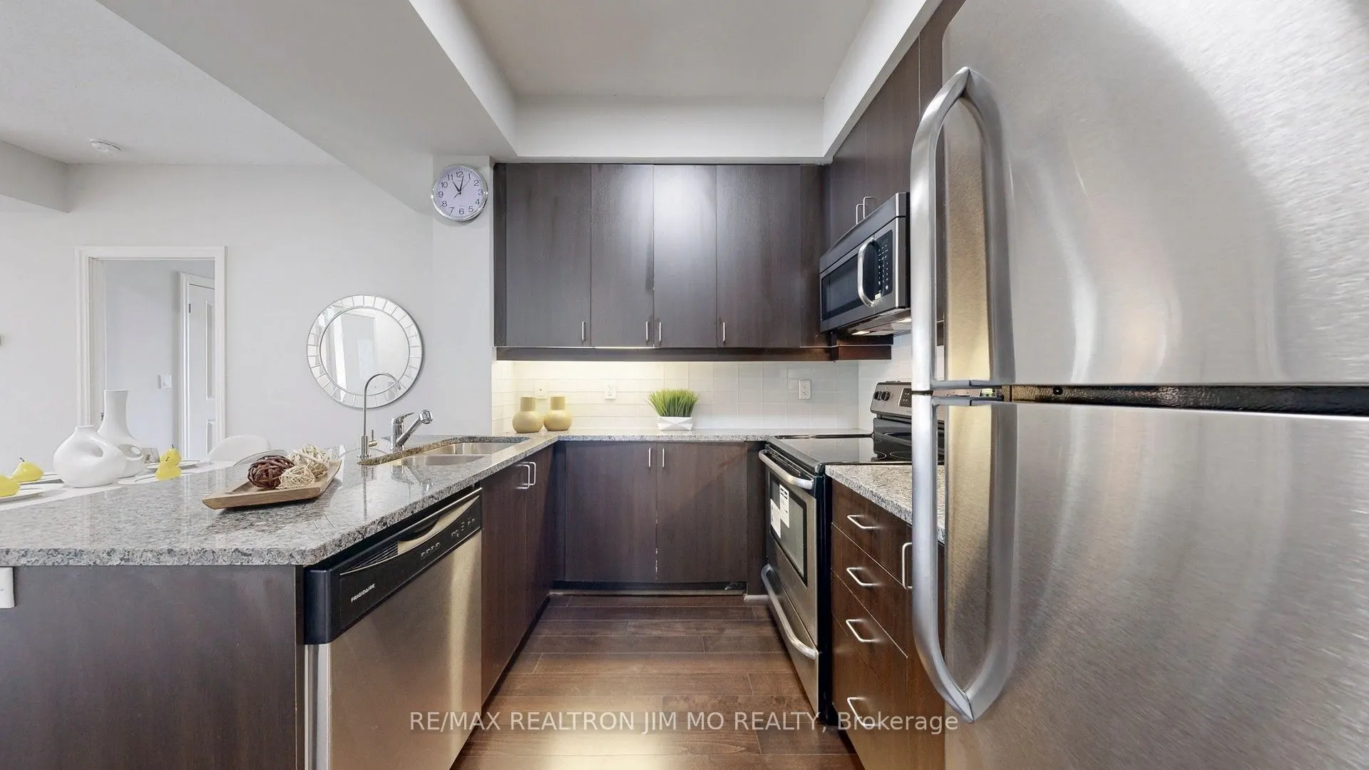 8110 Birchmount Road, #416