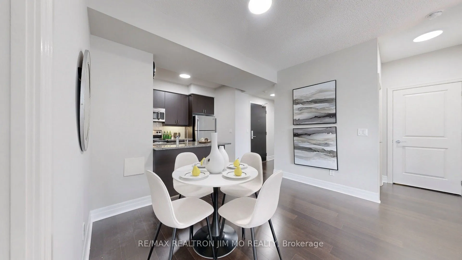 8110 Birchmount Road, #416