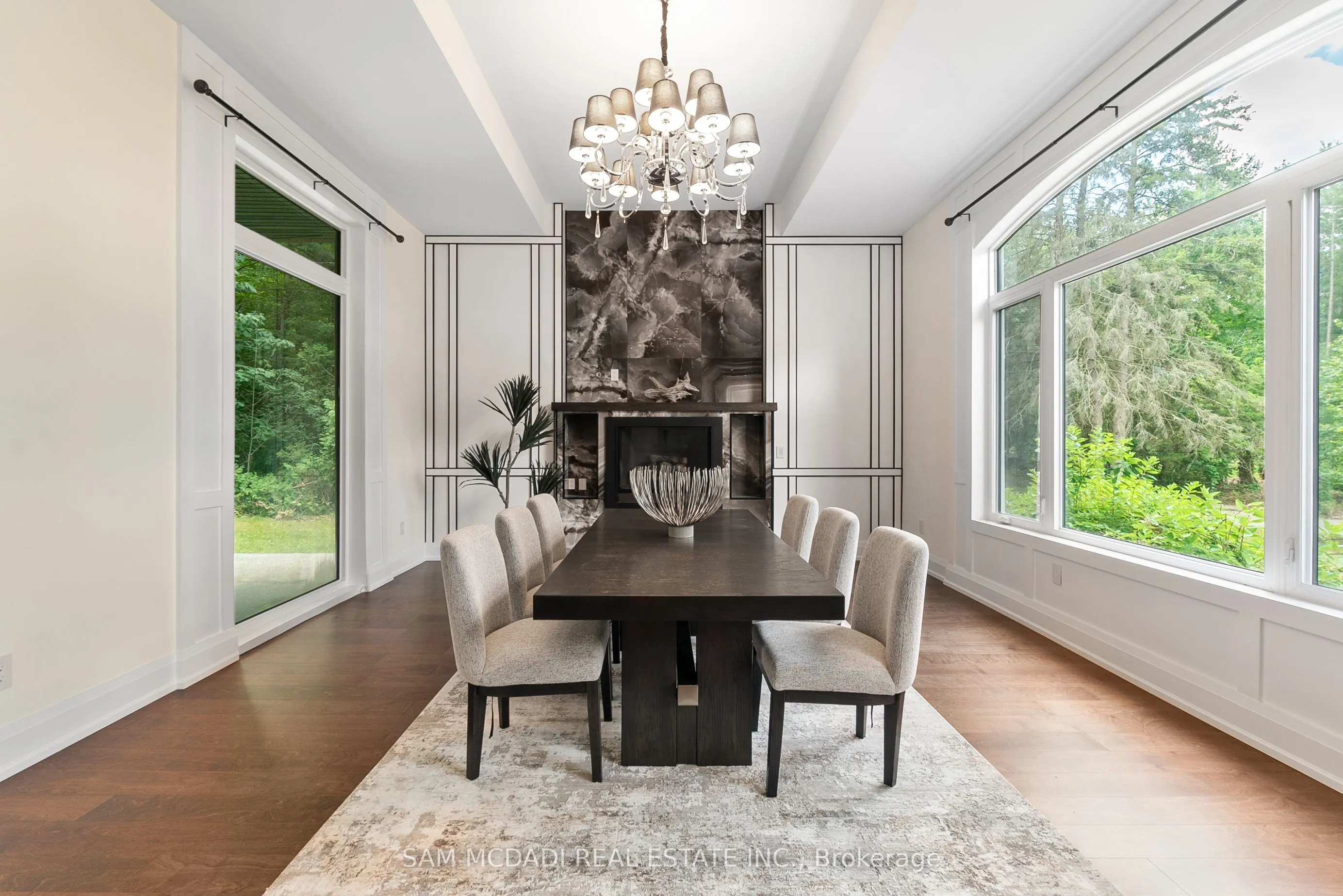 15 Glenview Heights Lane