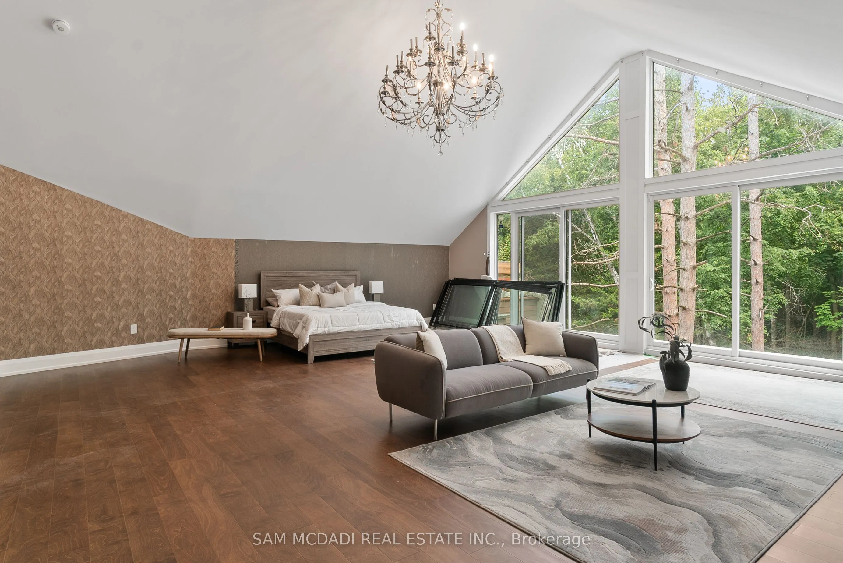 15 Glenview Heights Lane