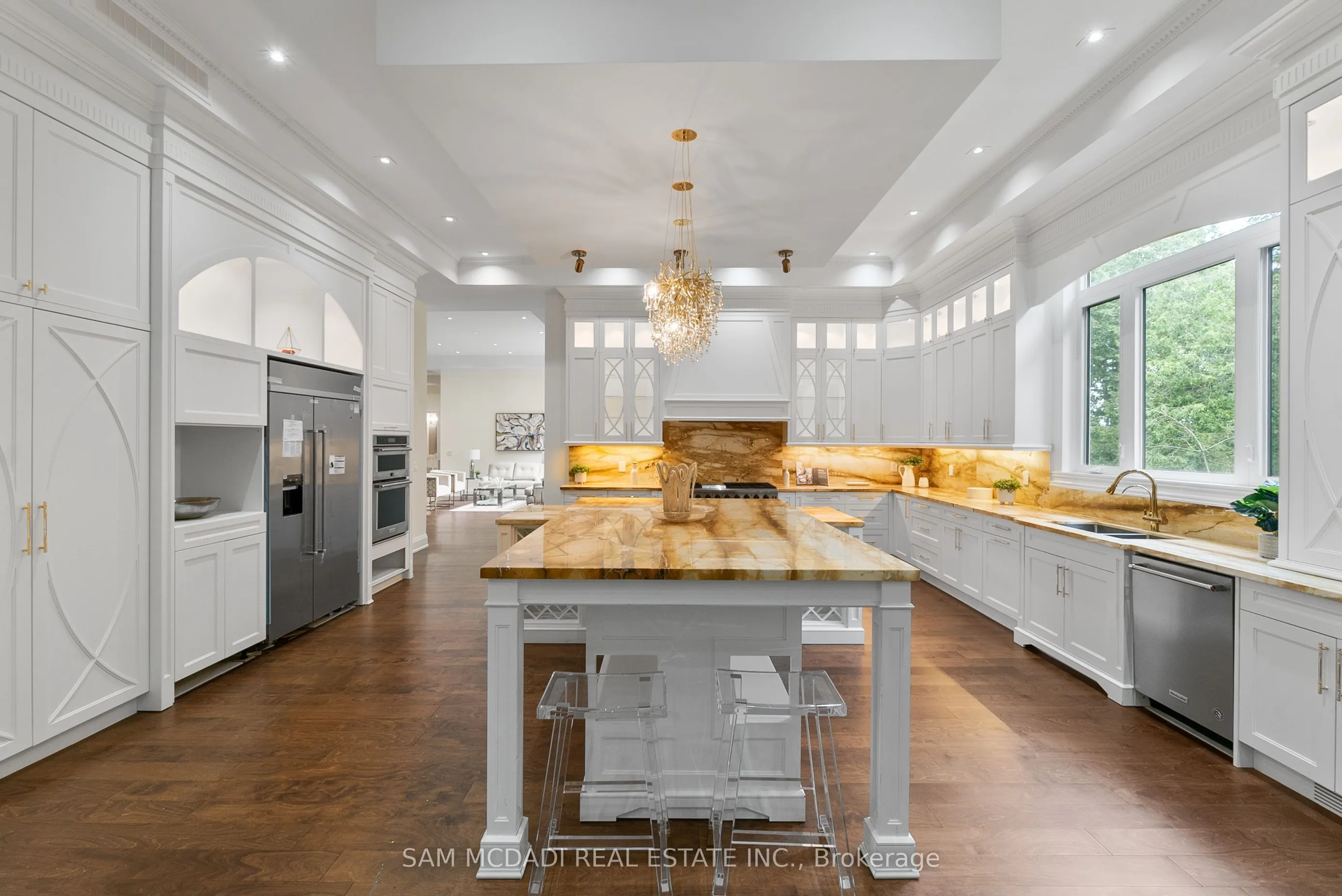 15 Glenview Heights Lane