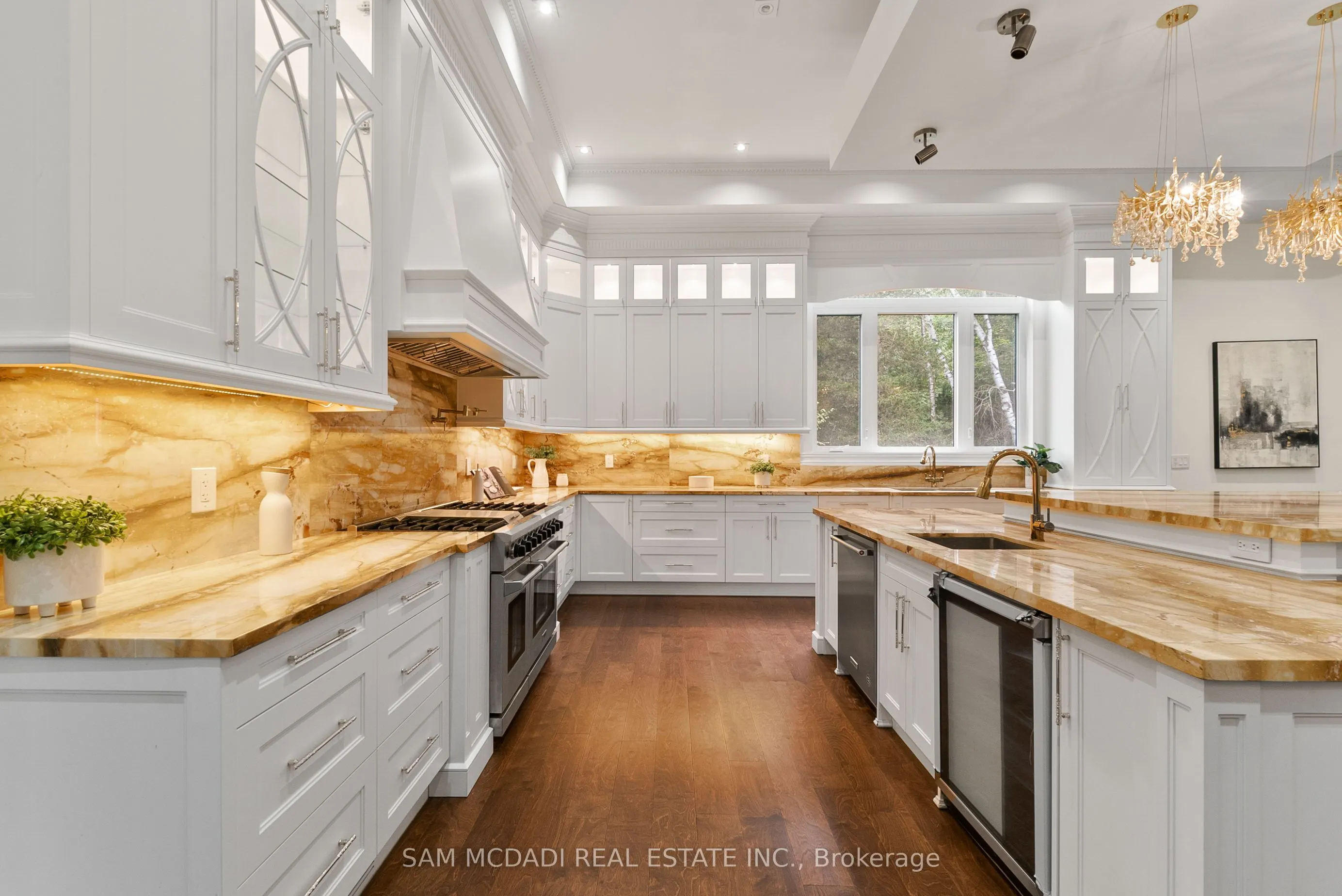 15 Glenview Heights Lane