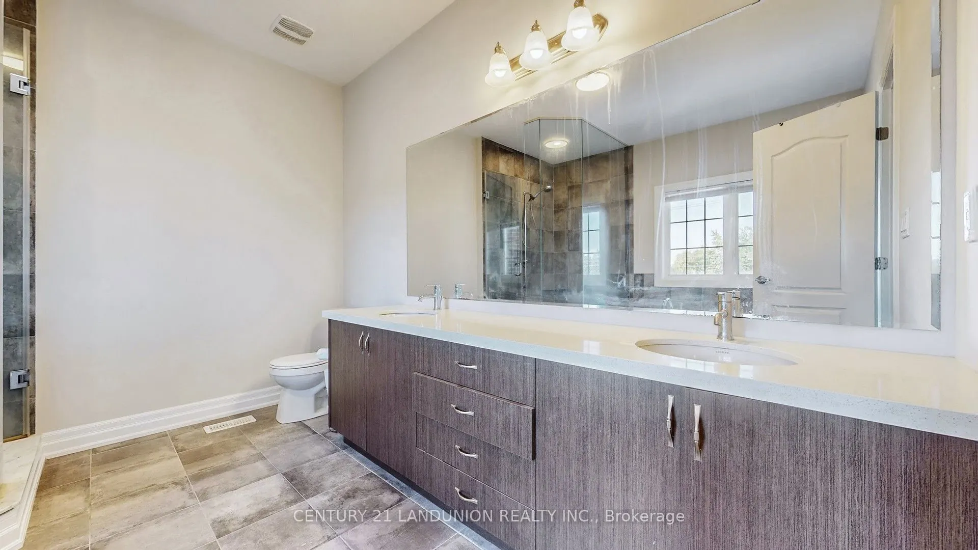 234 Touch Gold Crescent