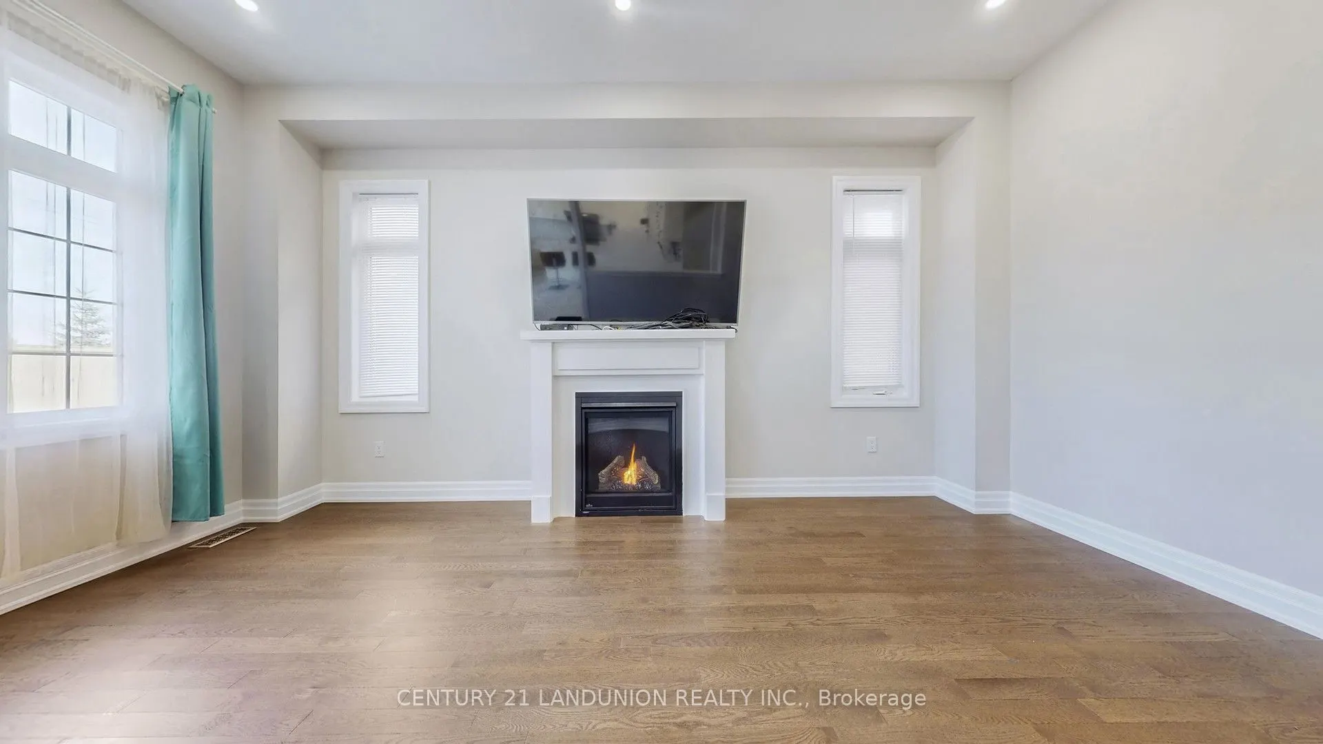 234 Touch Gold Crescent