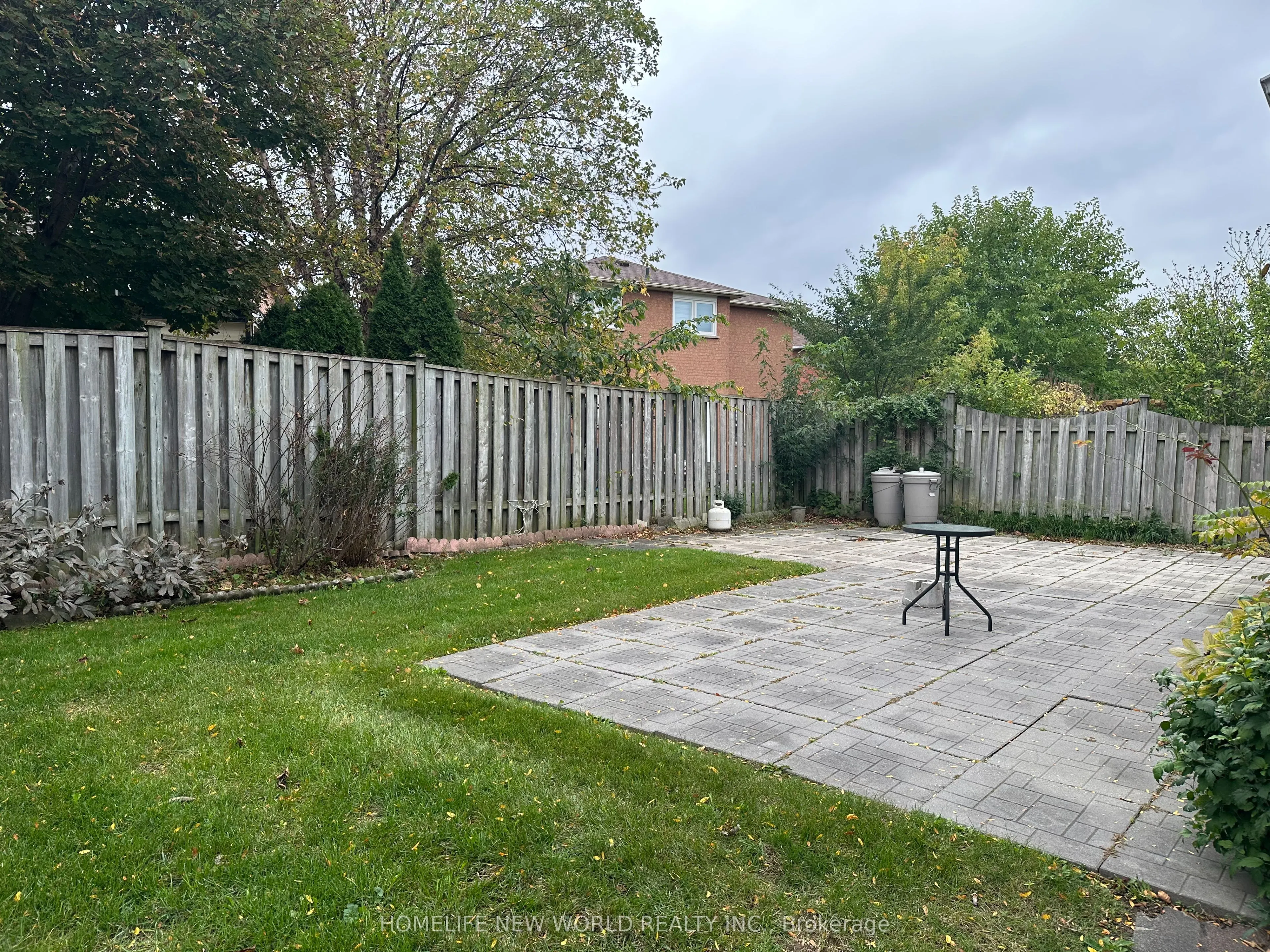 19 Leno Mills Avenue