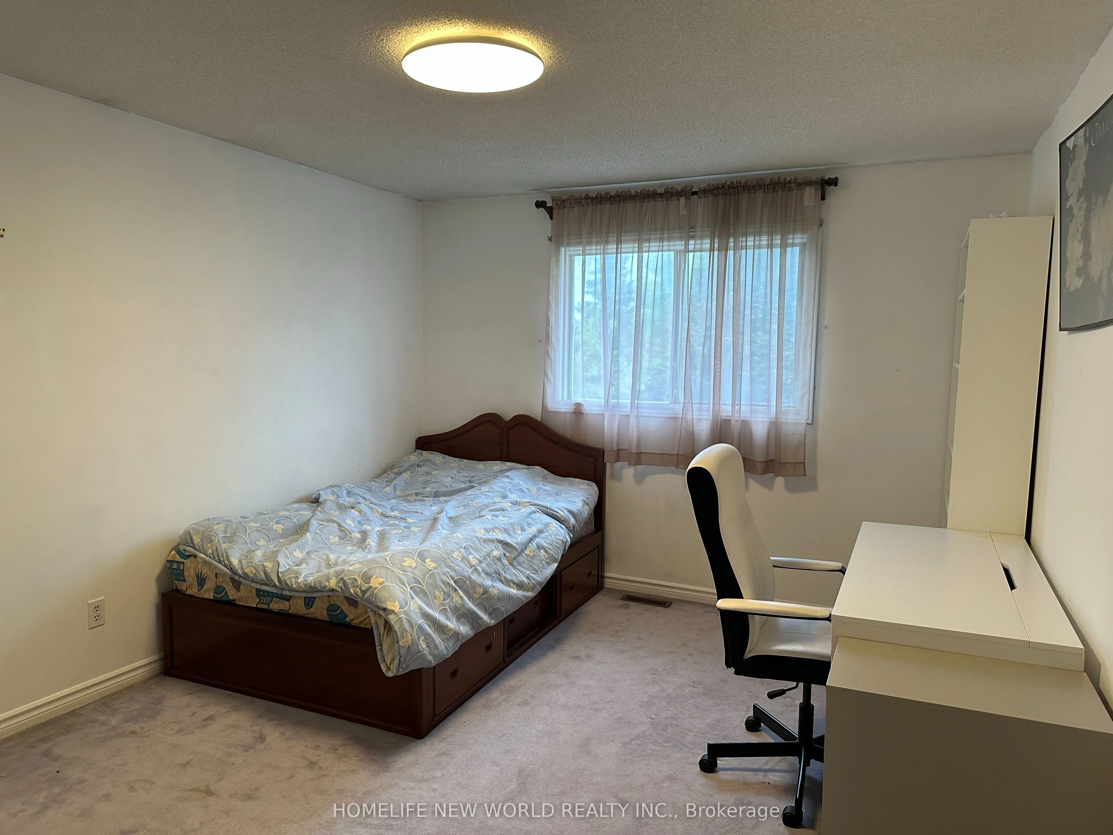 19 Leno Mills Avenue