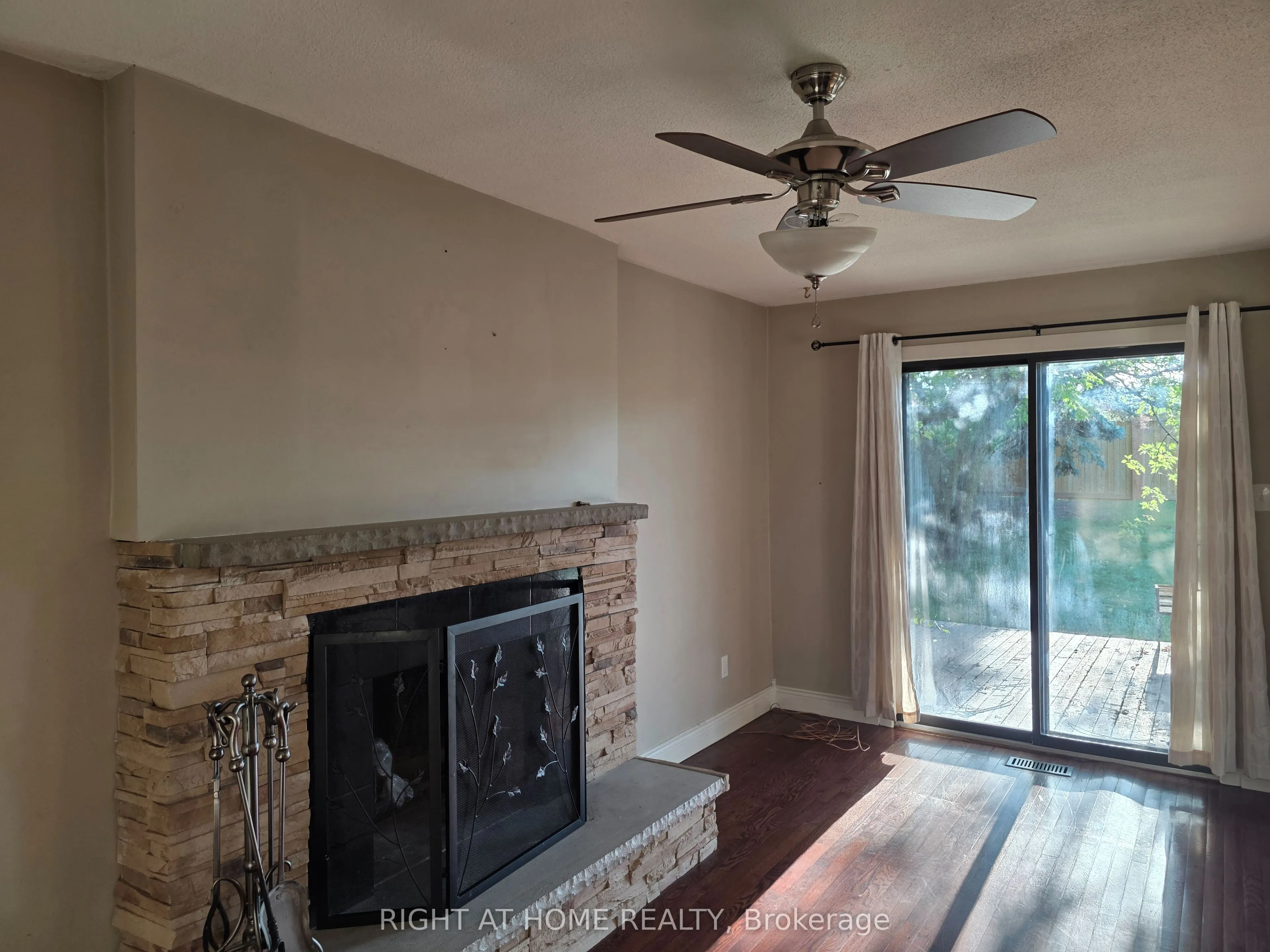 16 Portland Crescent