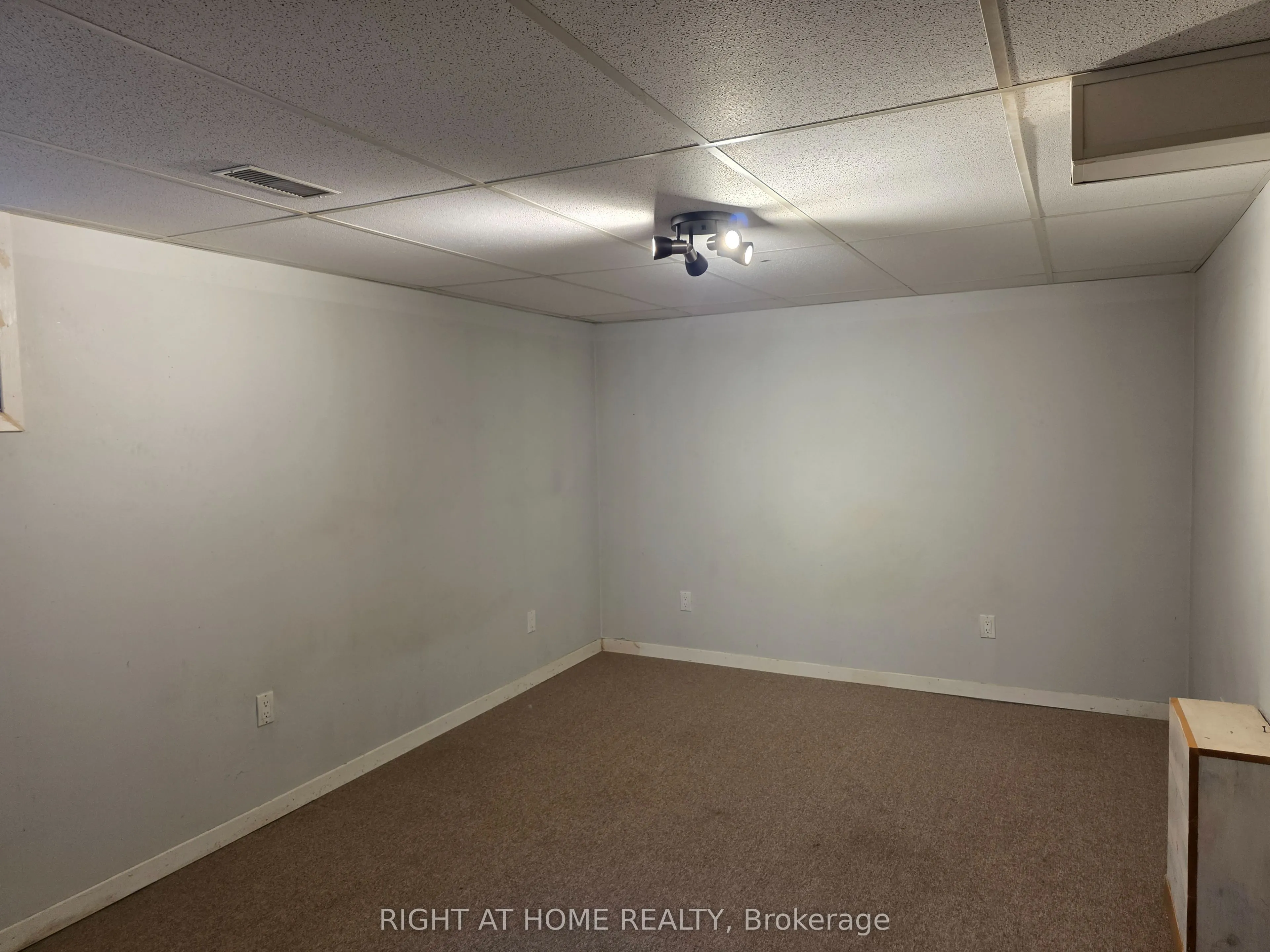 16 Portland Crescent