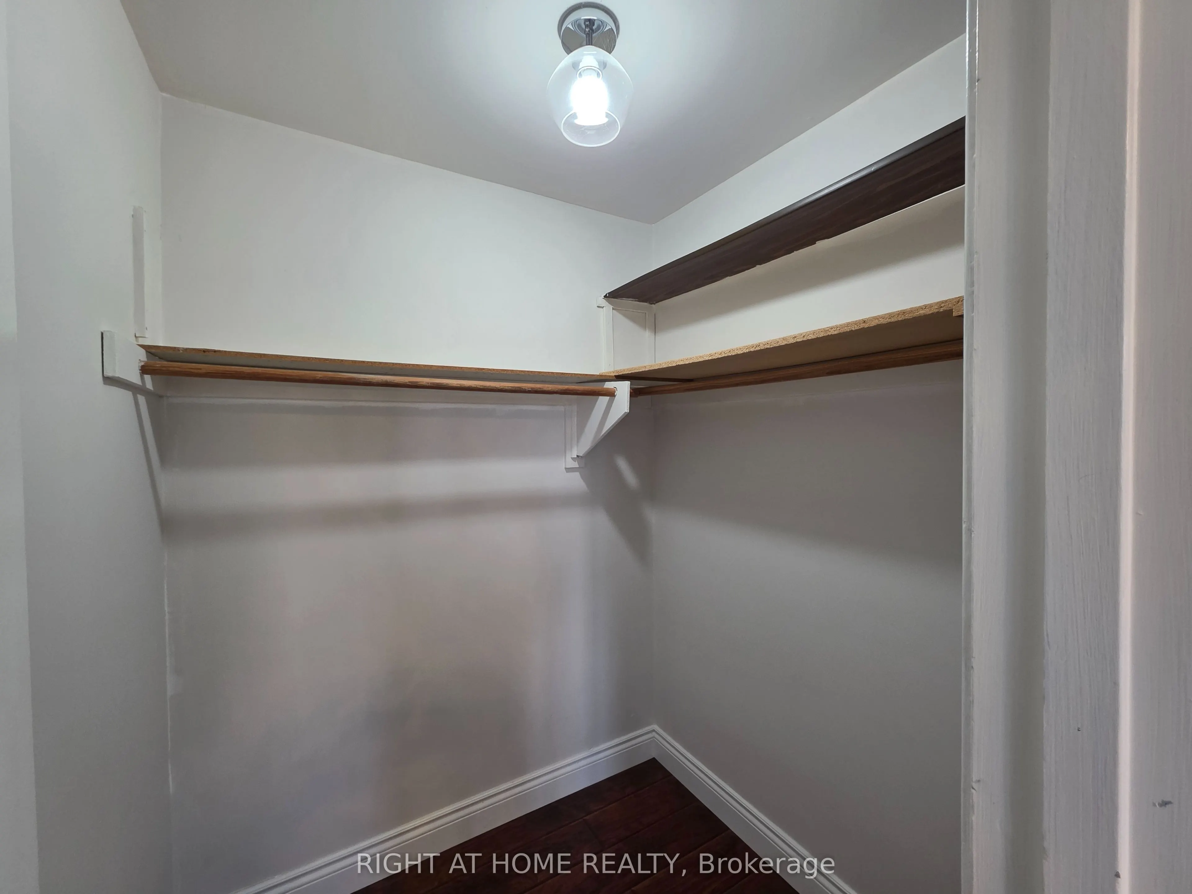 16 Portland Crescent