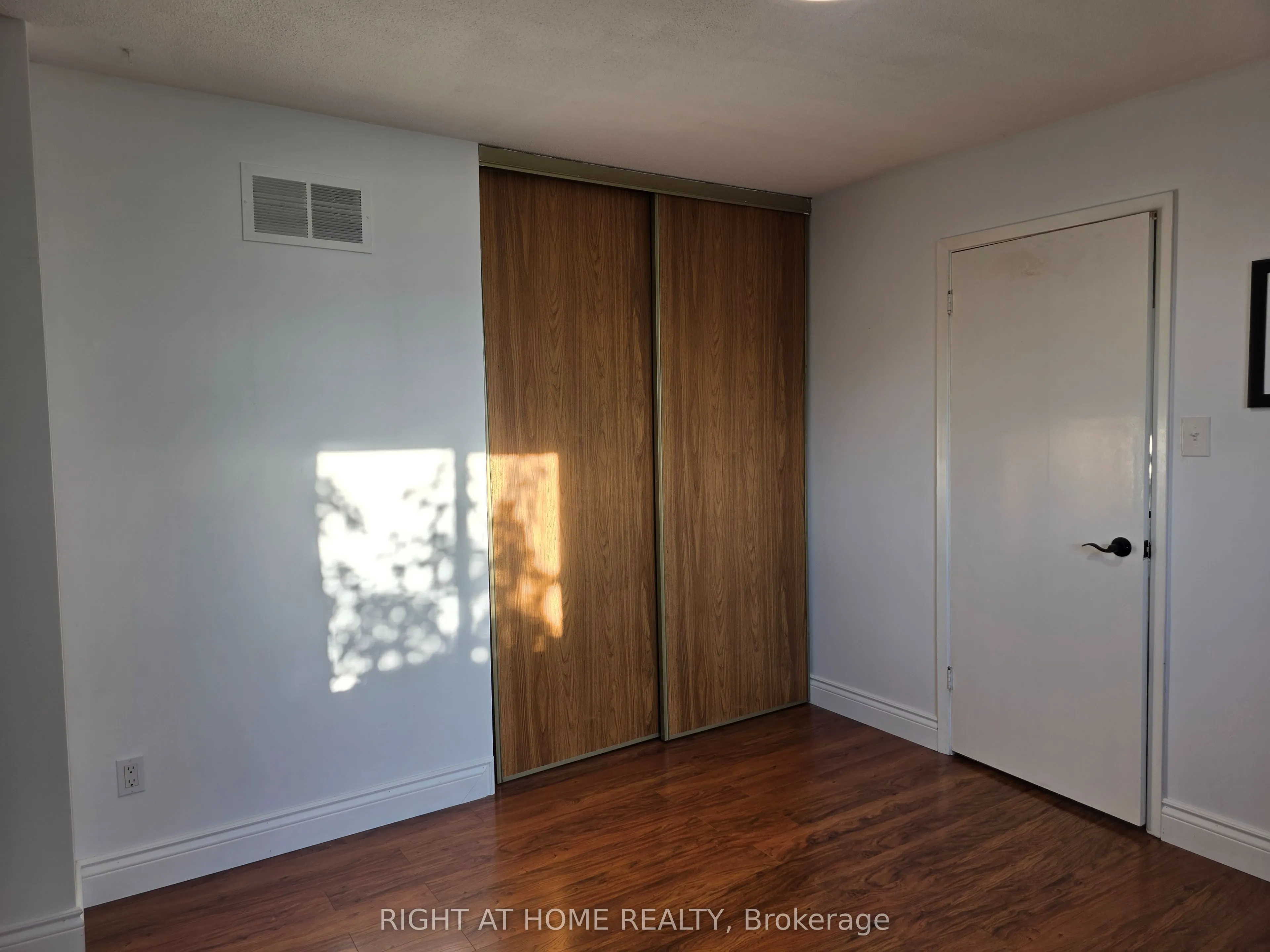 16 Portland Crescent