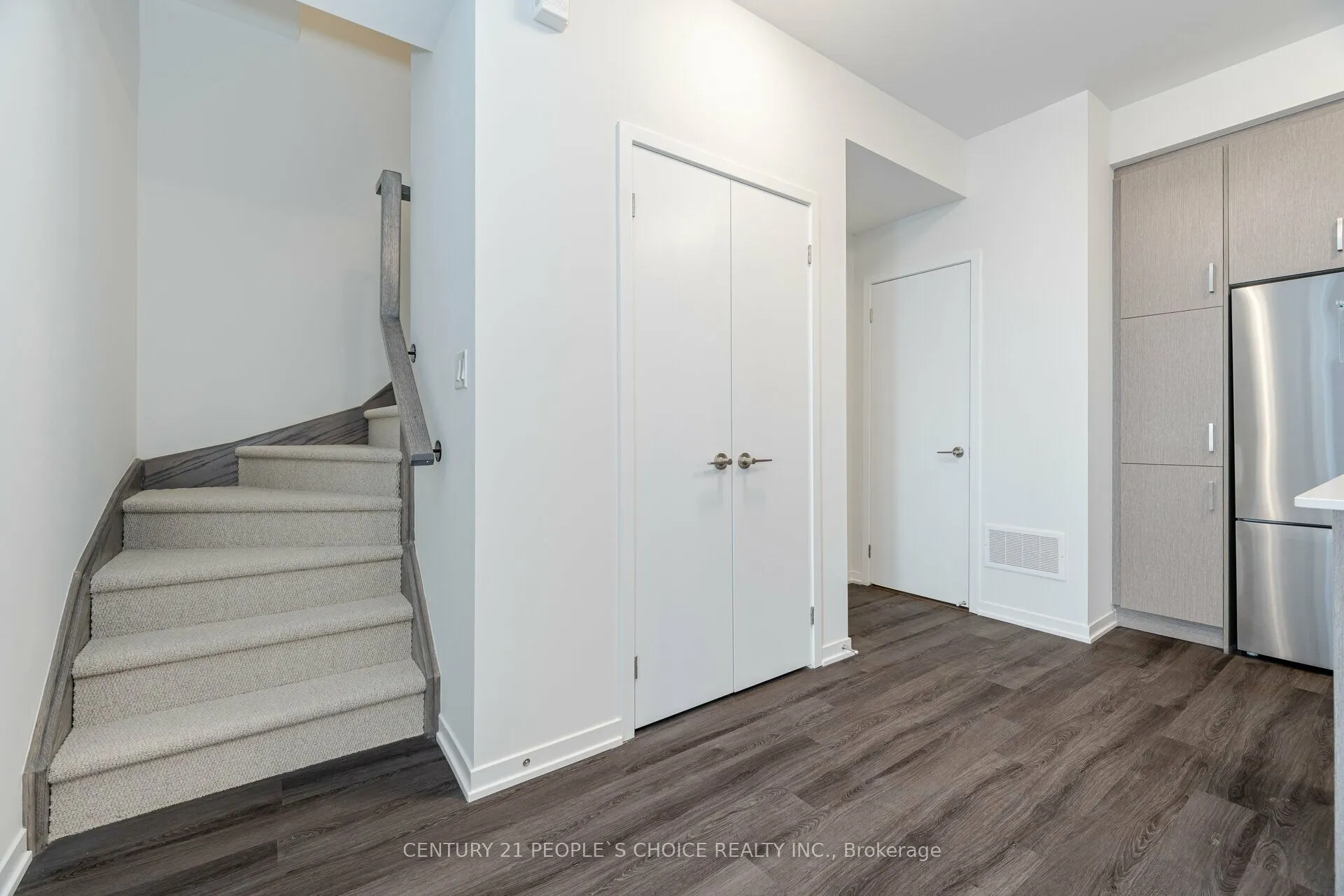 150 Honeycrisp Crescent, #TH 263