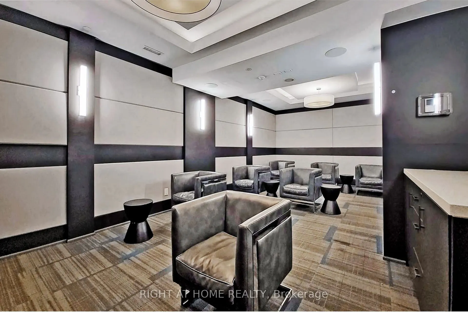 3600 HWY 7 Road, #720