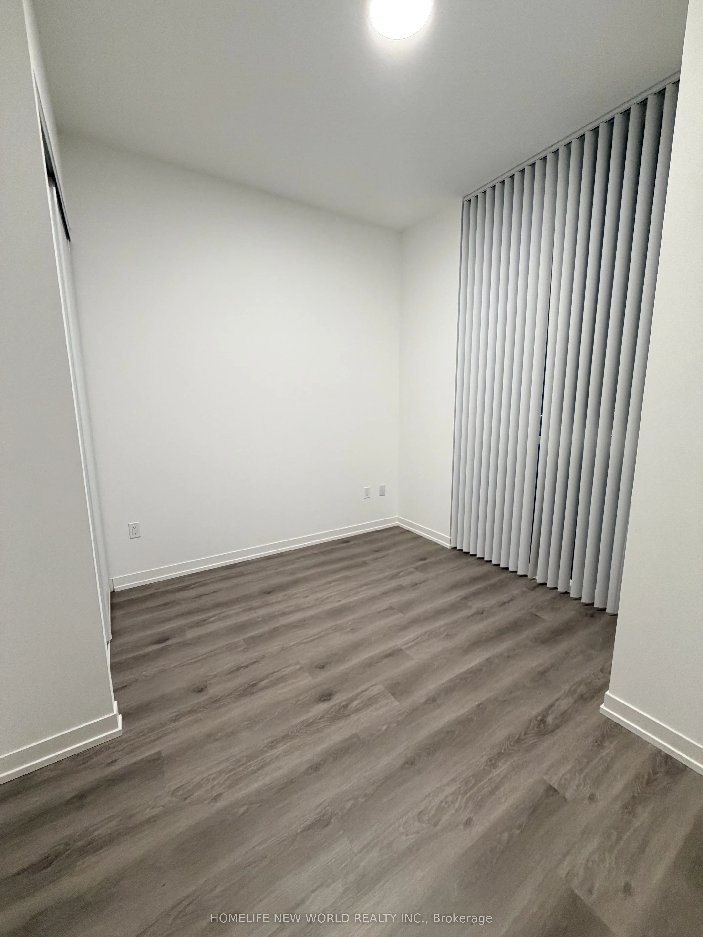 28 Interchange Way, #PH107