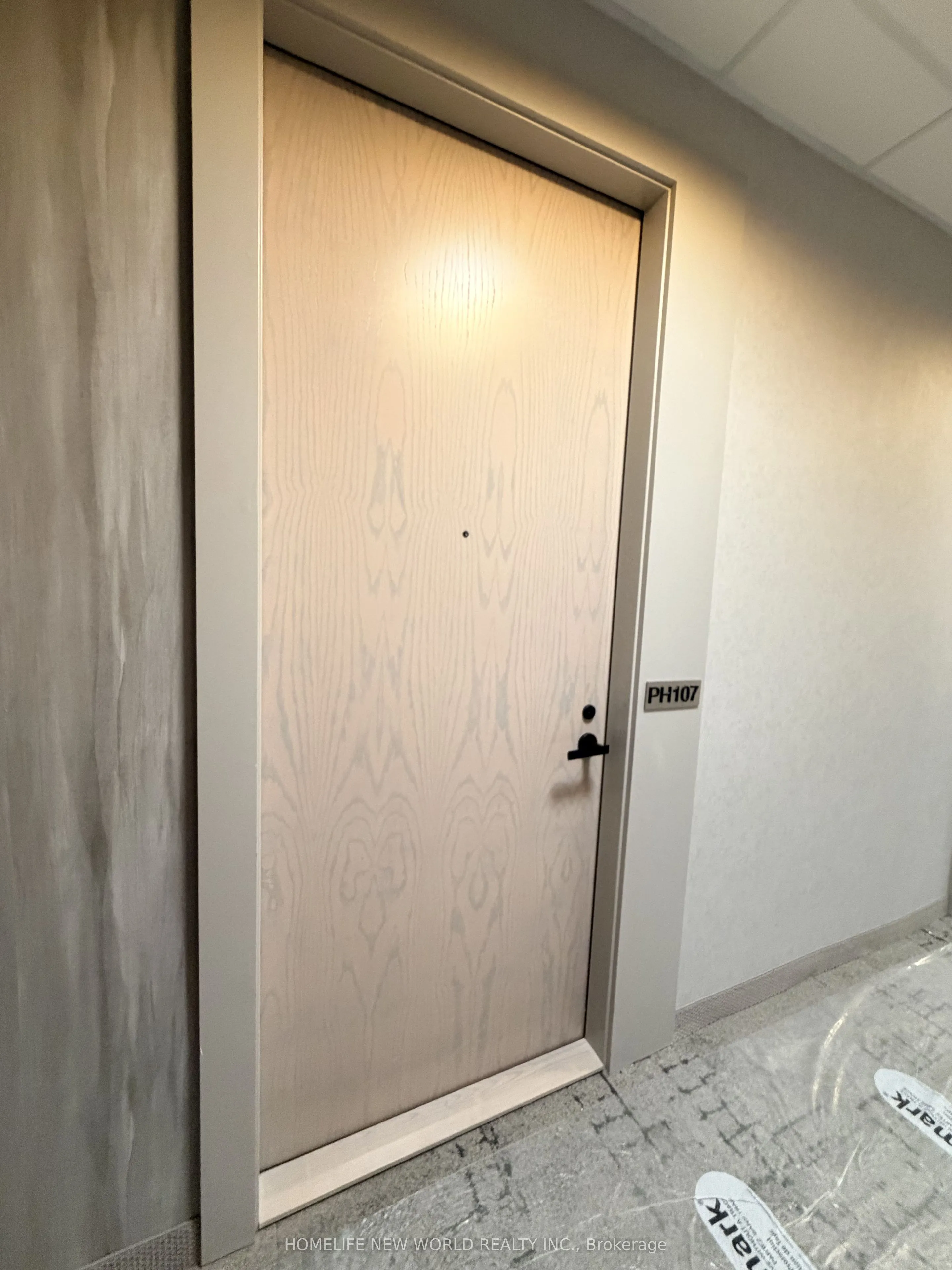 28 Interchange Way, #PH107