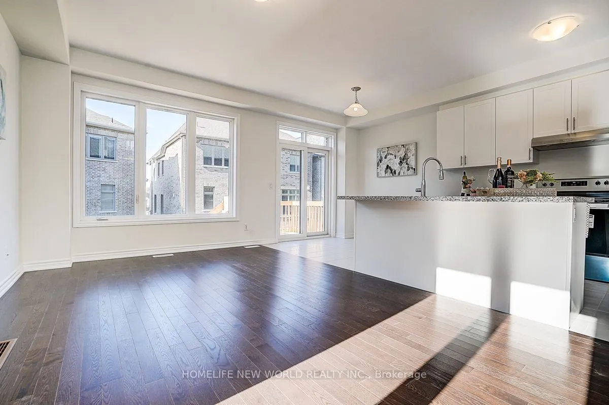 4 Freeman Williams Street