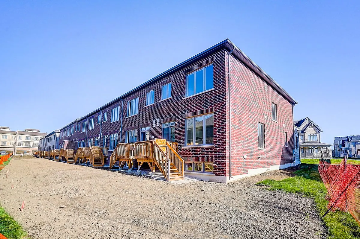 4 Freeman Williams Street