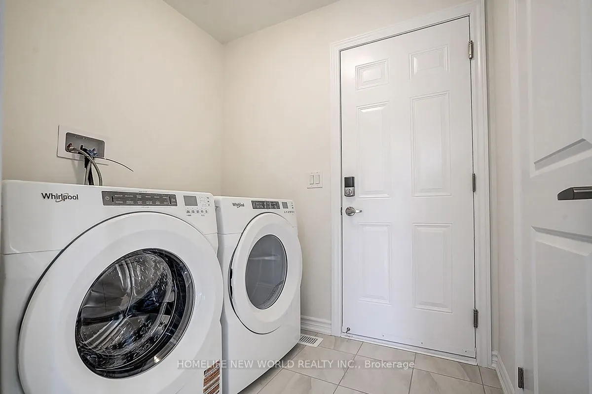 4 Freeman Williams Street