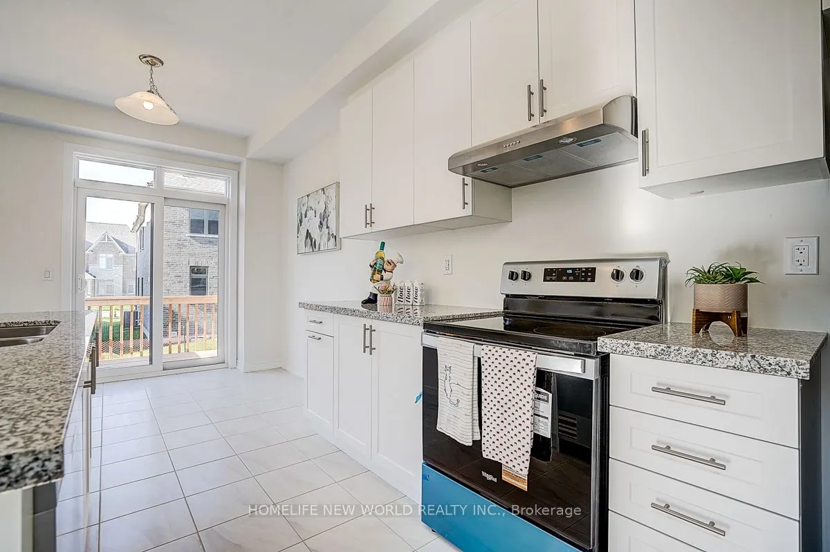 4 Freeman Williams Street