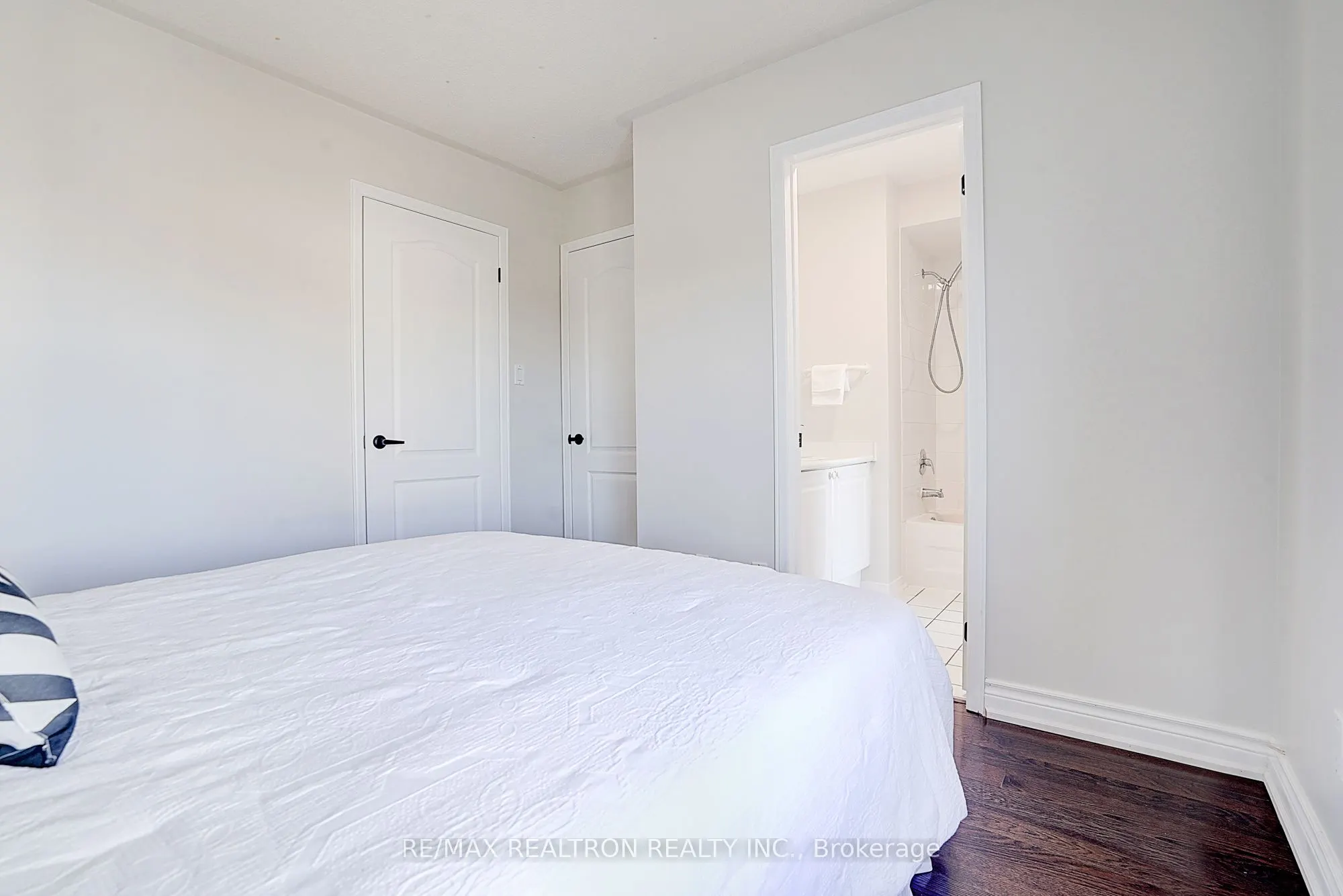 238 Frank Endean Road