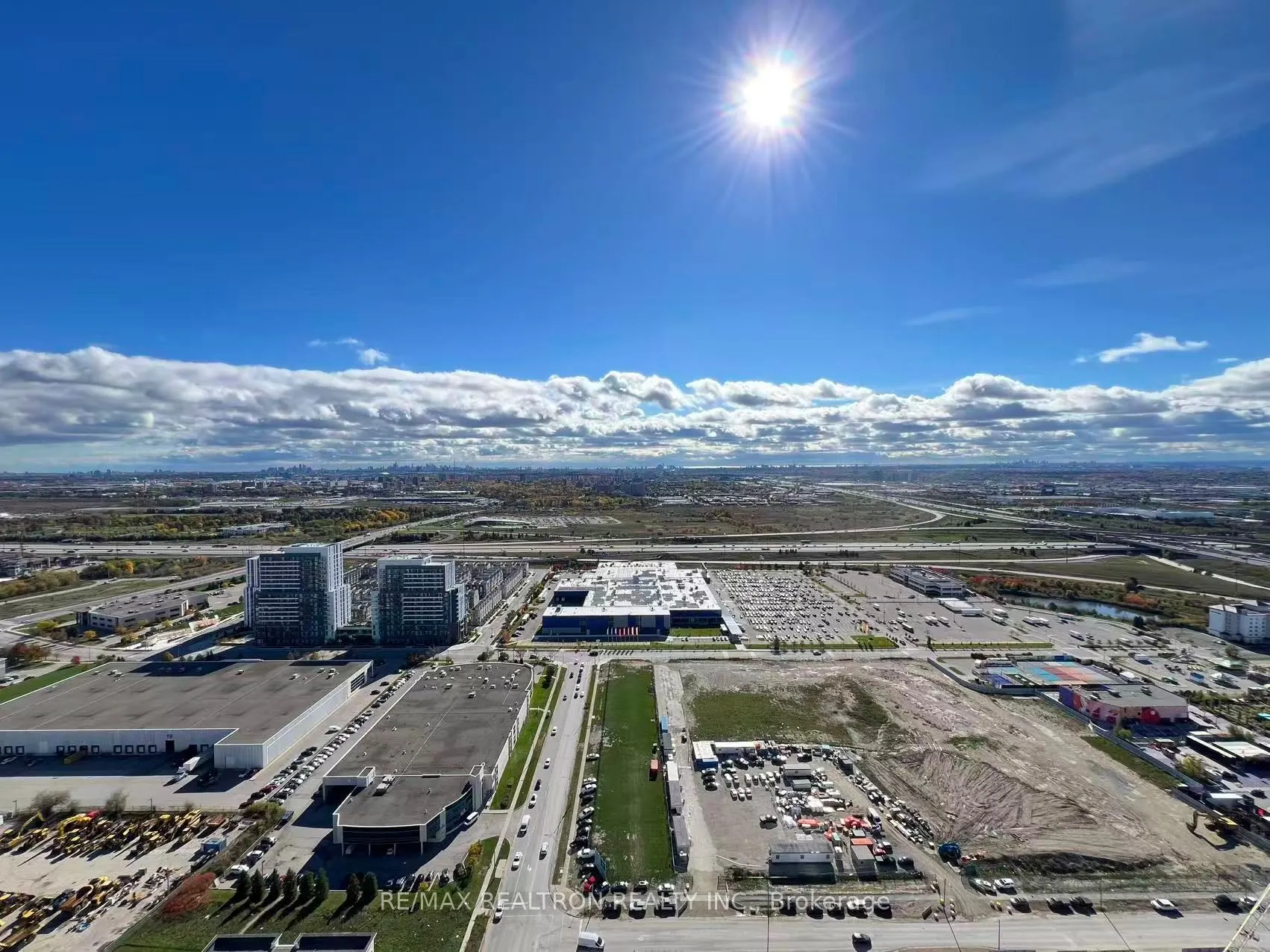 28 Interchange Way, #4610