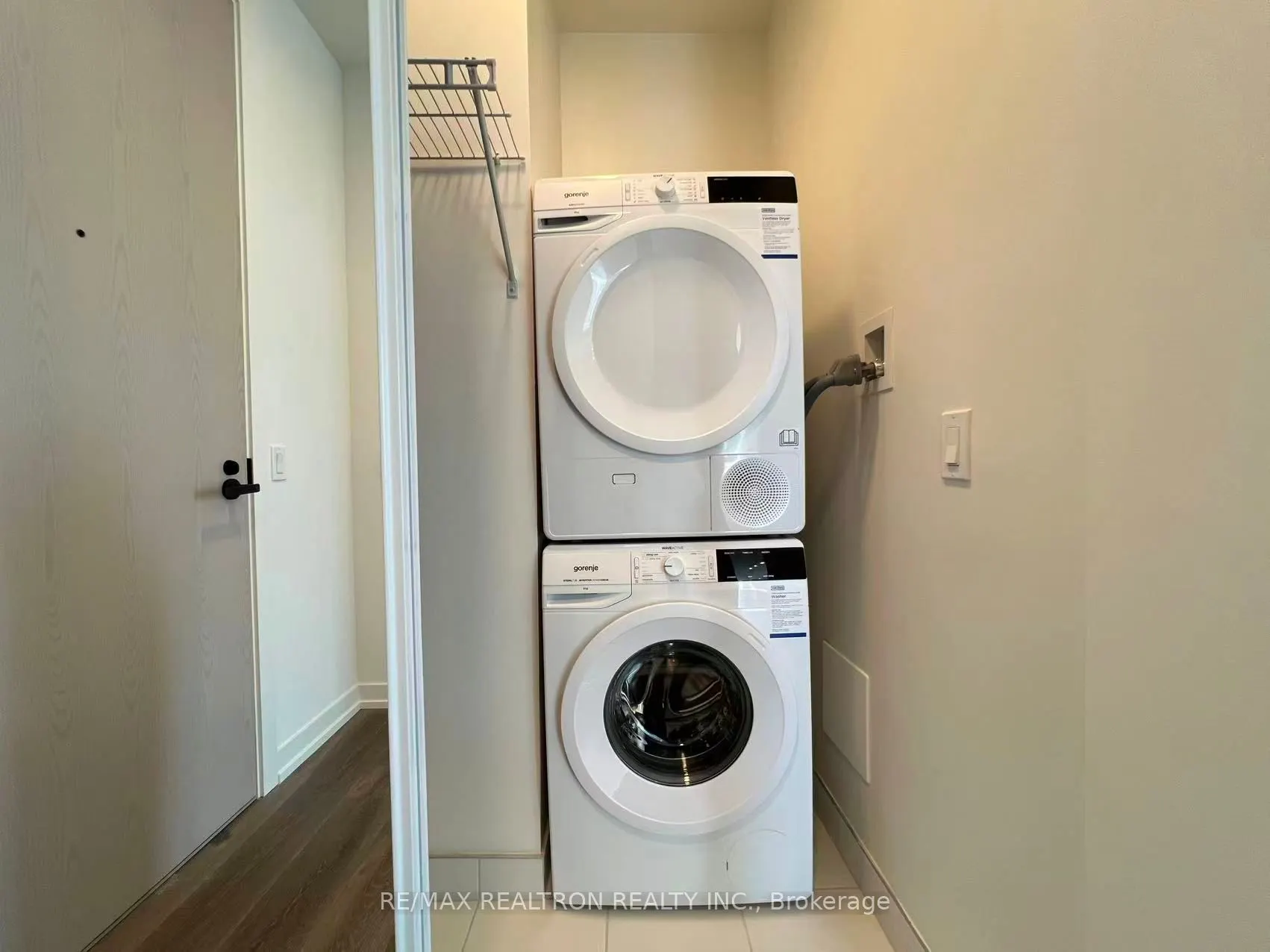 28 Interchange Way, #4610